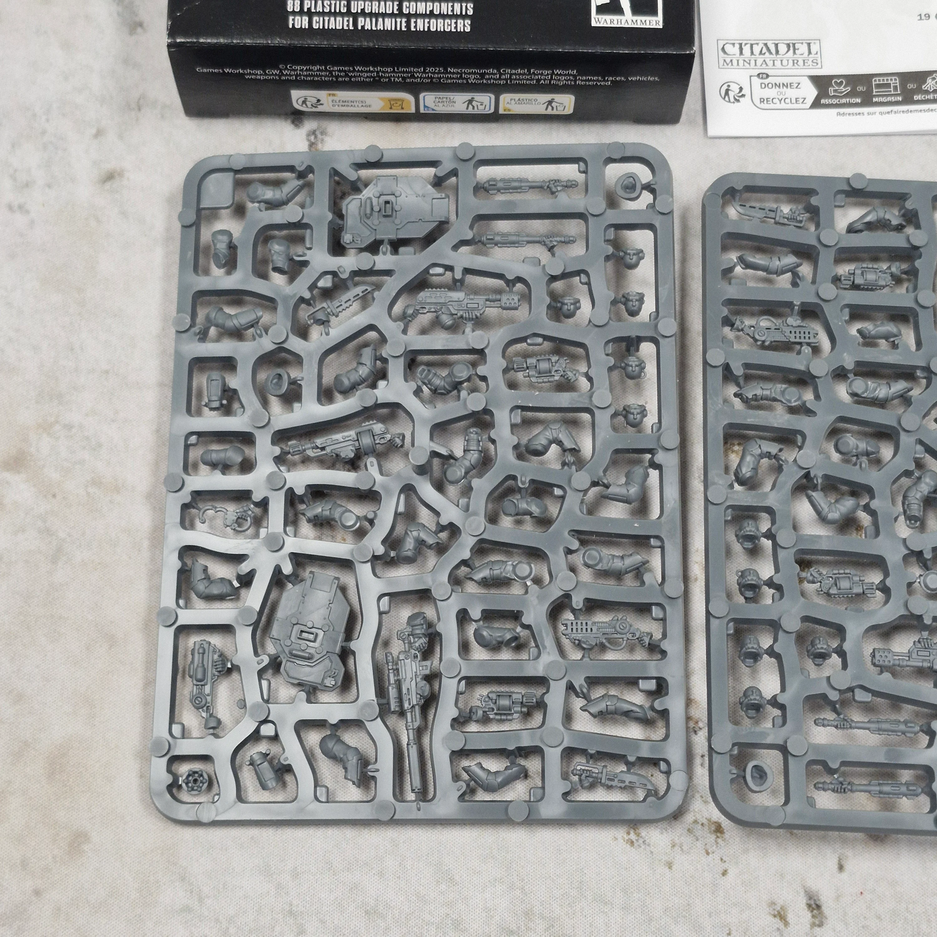 Necromunda Palantine Enforcer Weapons & Upgrades BD584 - Image 3