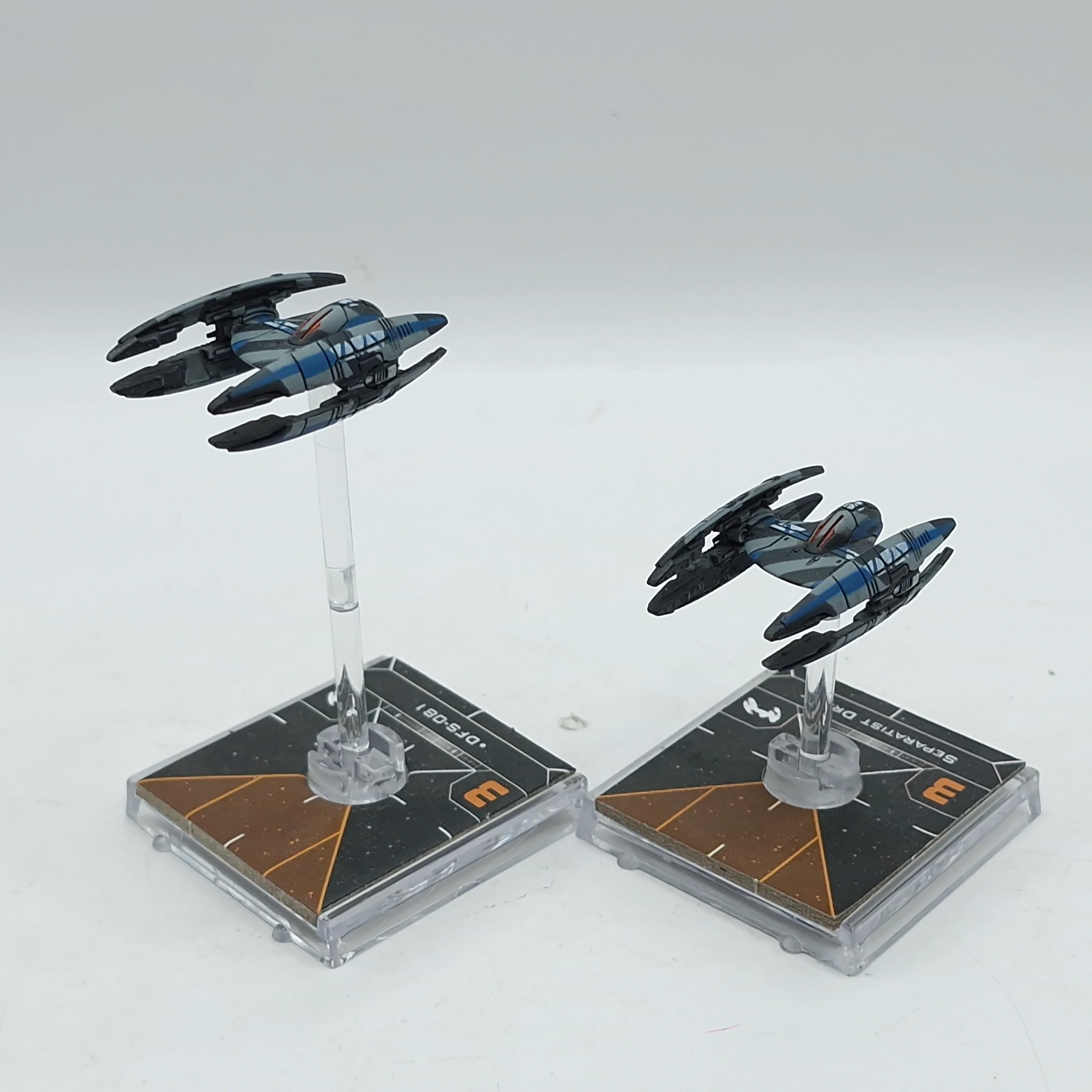 Star Wars X-Wing Miniatures Game: Vulture-Class Droid (Blue) (AD121)