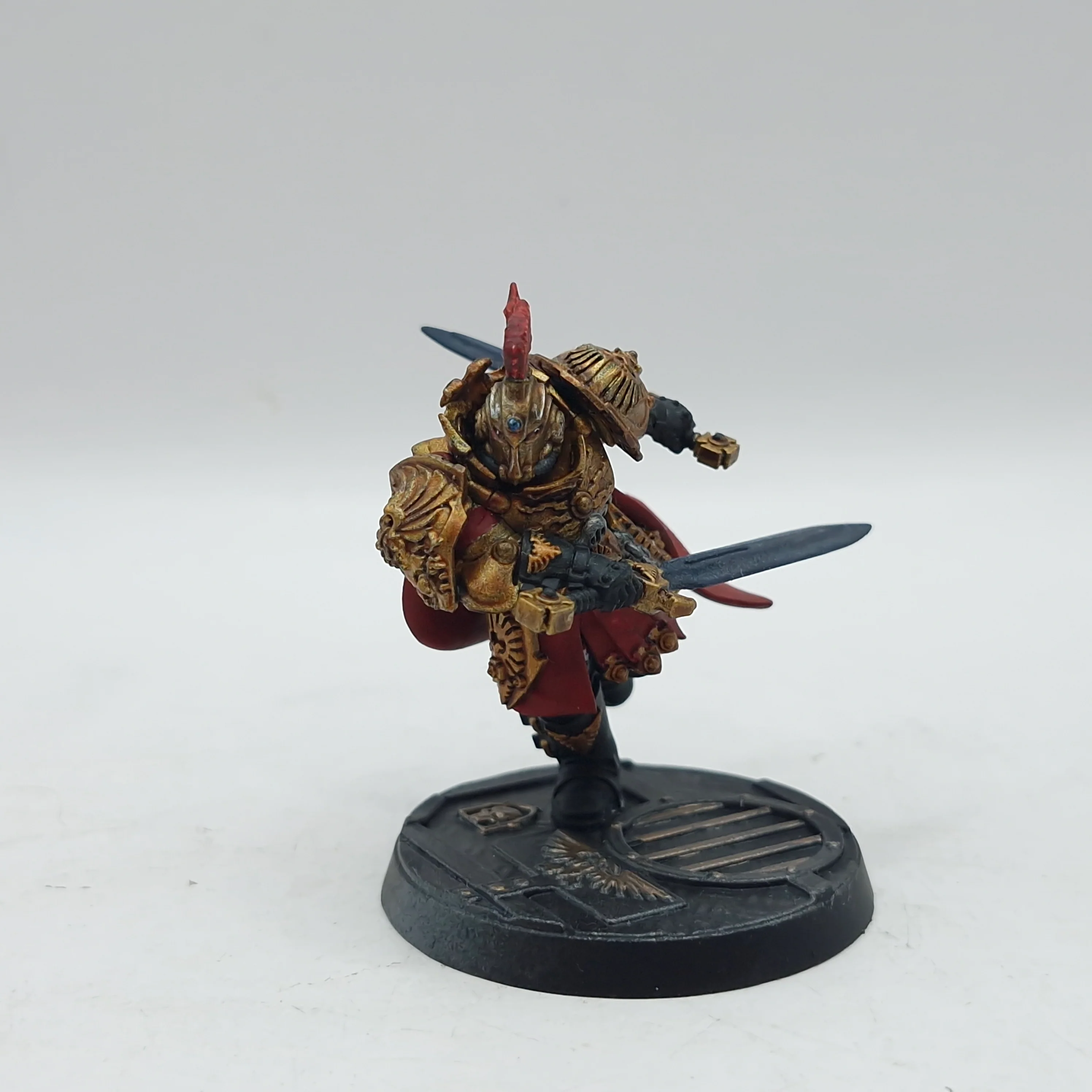 Warhammer 40k: Adeptus Custodes Blade Champion - Painted (BJ098) - Image 5