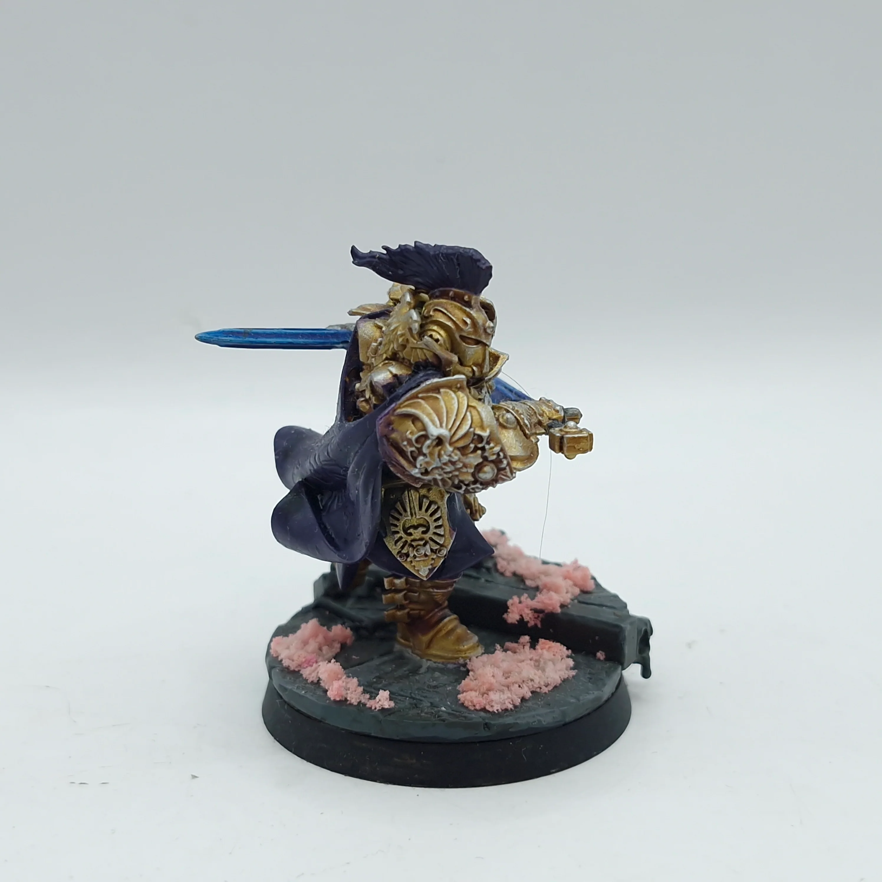 Warhammer 40k: Adeptus Custodes Blade Champion - Painted (BJ112) - Image 5