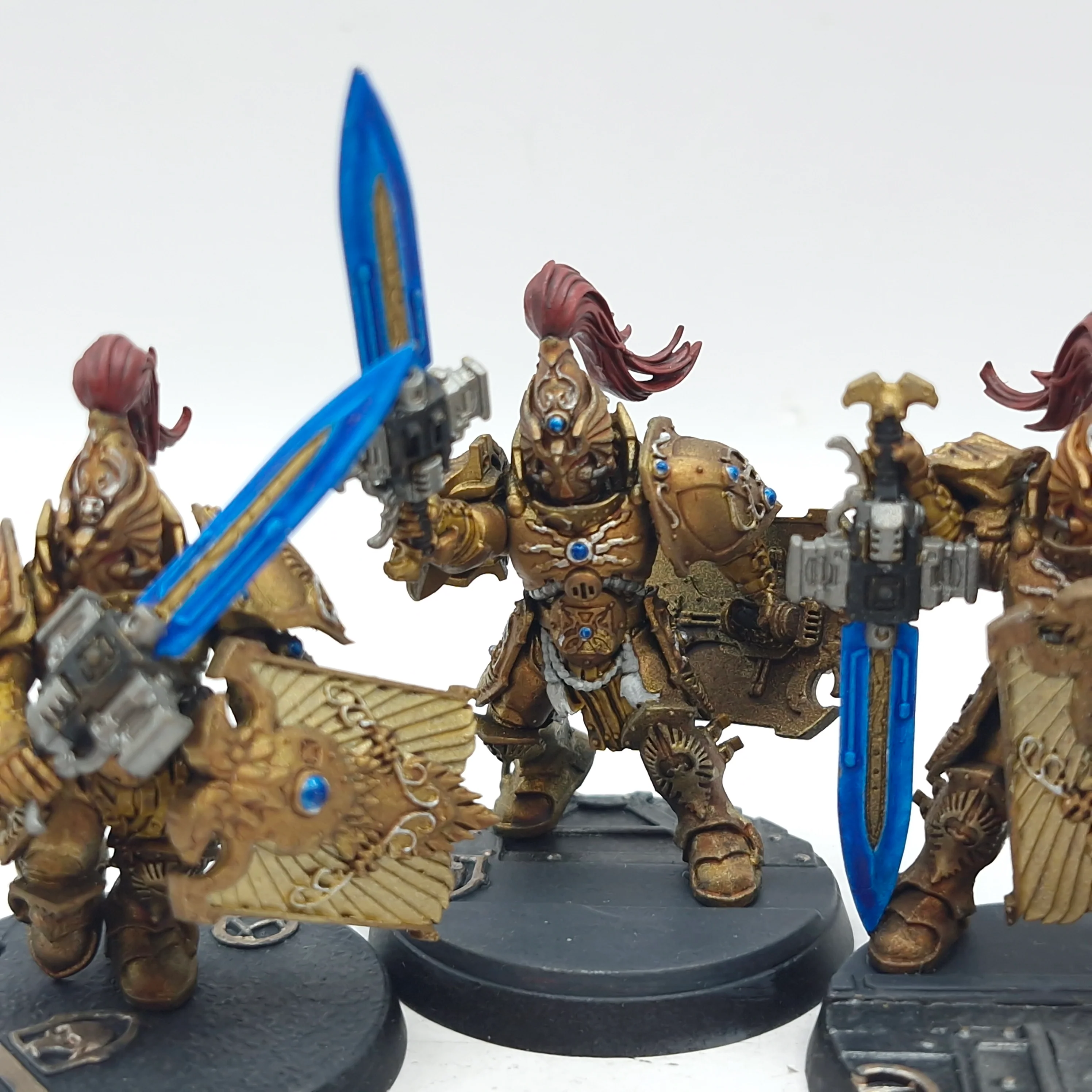 Warhammer 40k: Adeptus Custodes Custodian Guard - Painted (AC089) - Image 3