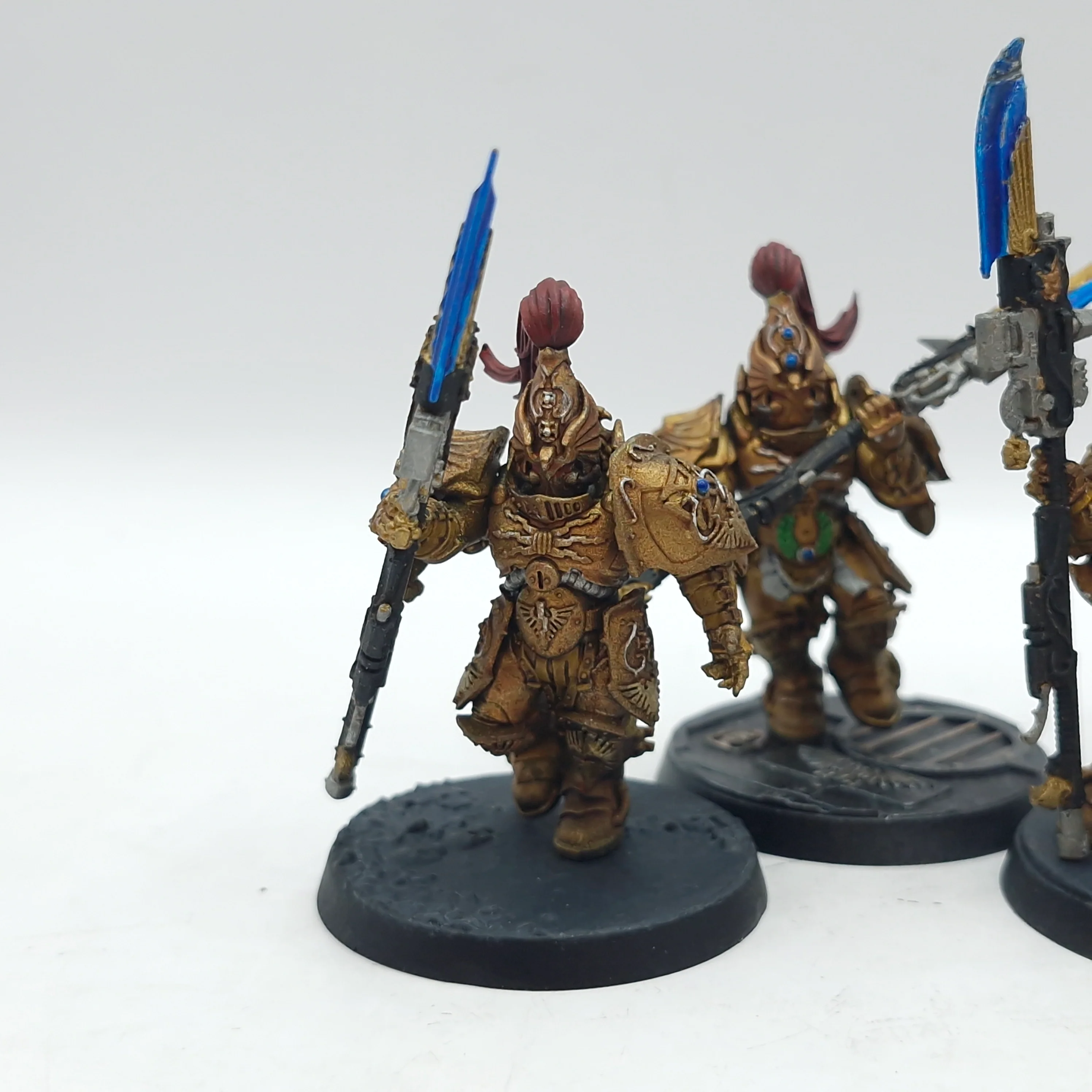 Warhammer 40k: Adeptus Custodes Custodian Guard - Painted (BI044) - Image 2