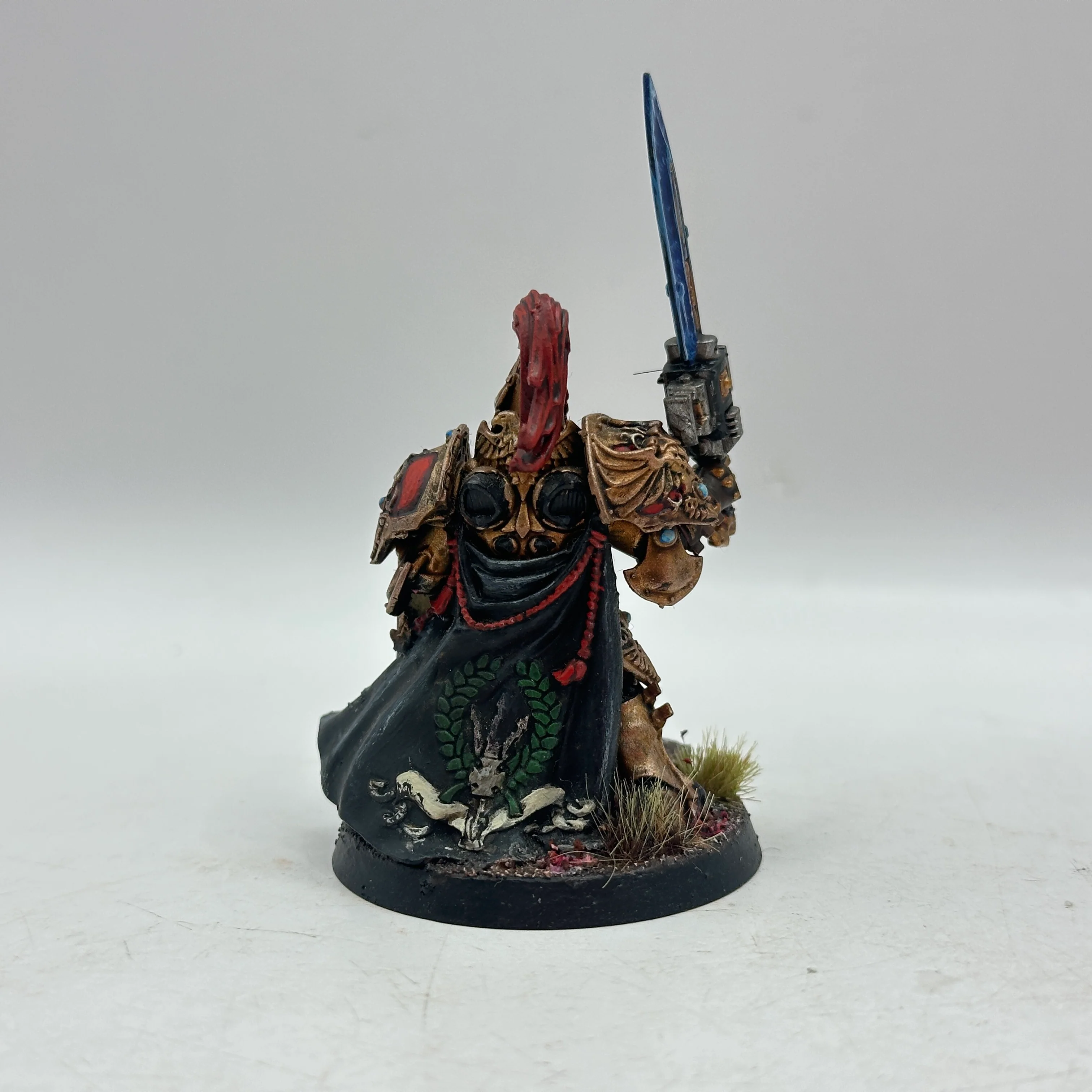 Warhammer 40k: Adeptus Custodes Custodian Guard/Shield Captains - Well Painted (AT134) - Image 3