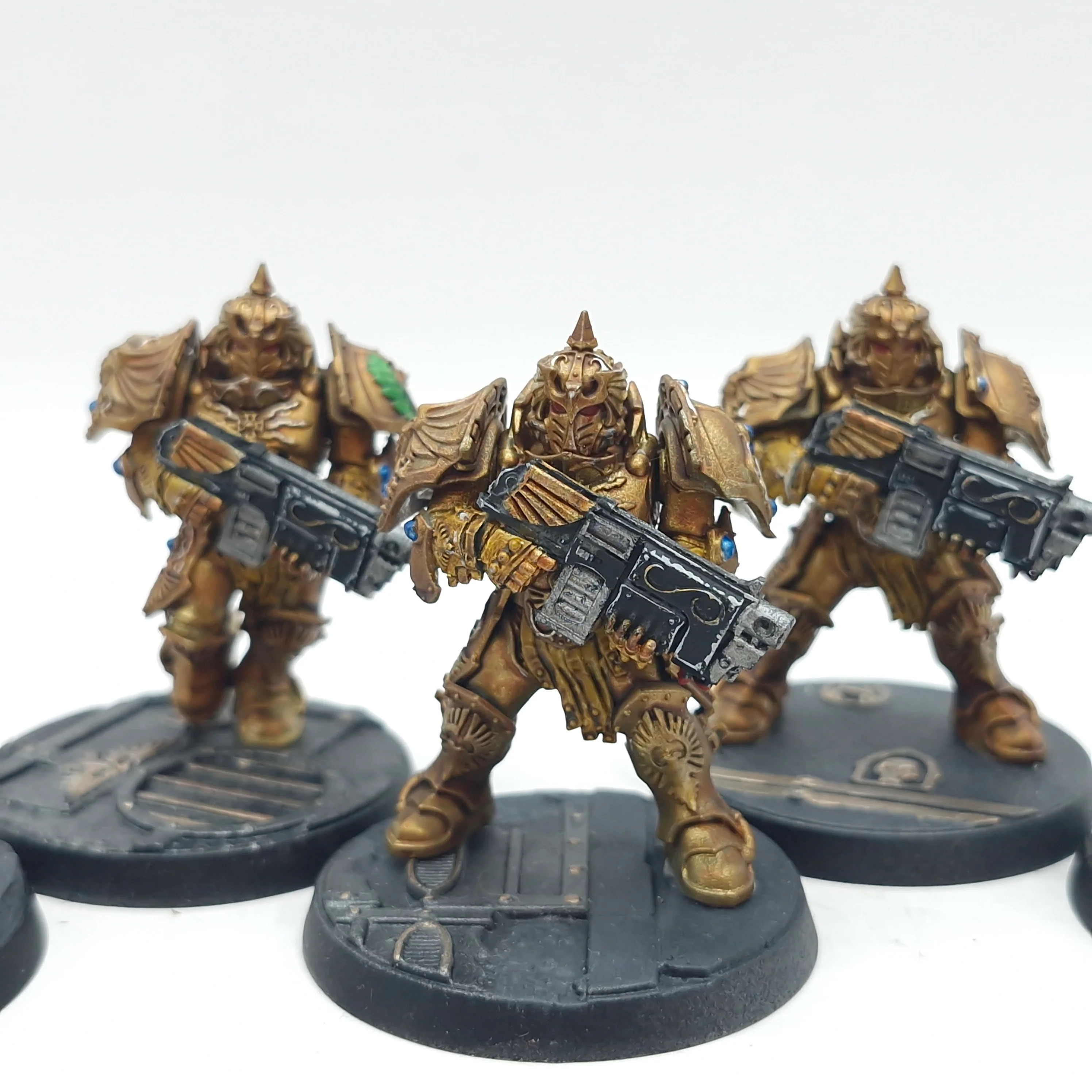 Warhammer 40k: Adeptus Custodes Forge World Sagittarum Guard - Painted (AZ183) - Image 4