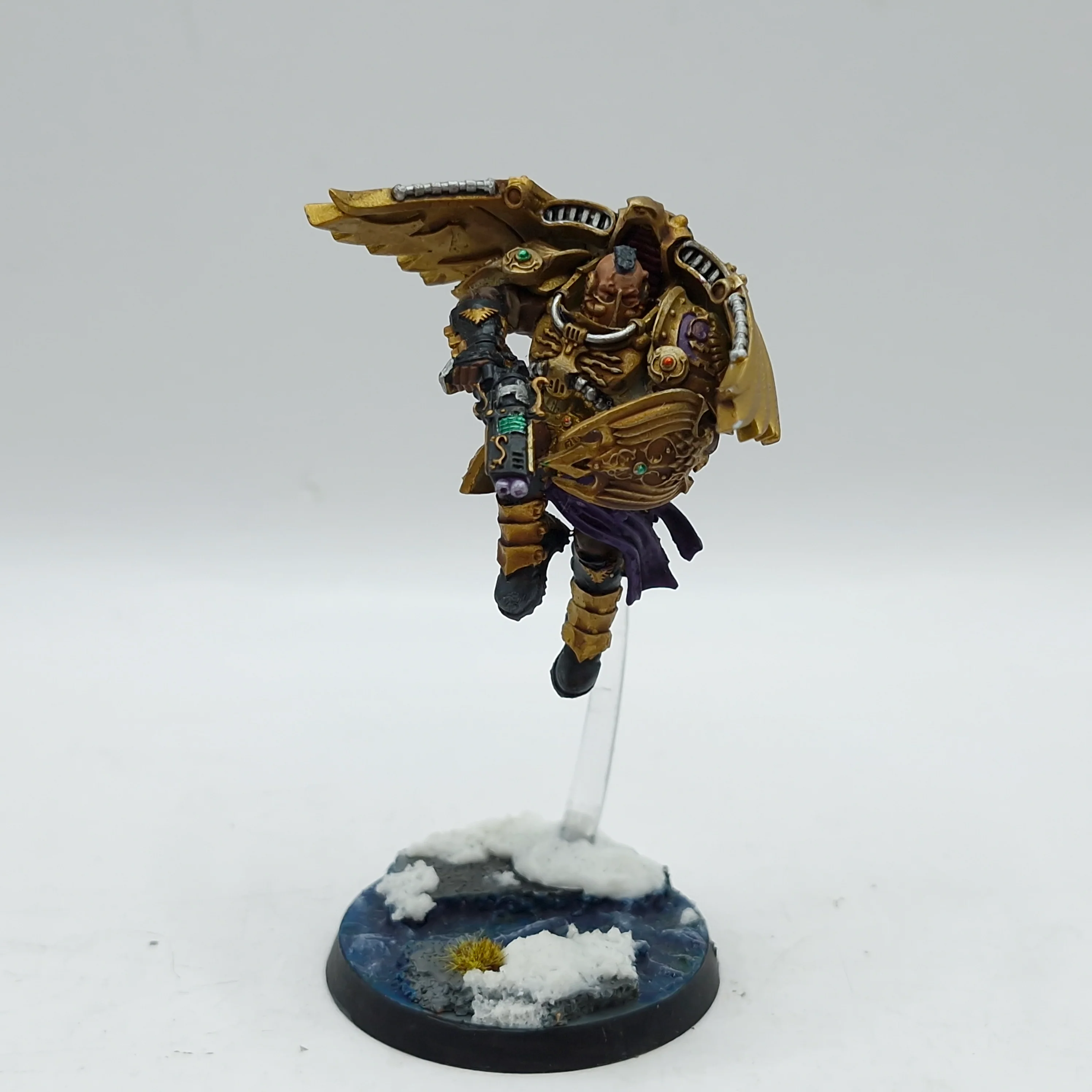 Warhammer 40k: Adeptus Custodes Forge World Venatari - Painted (AL025) - Image 4