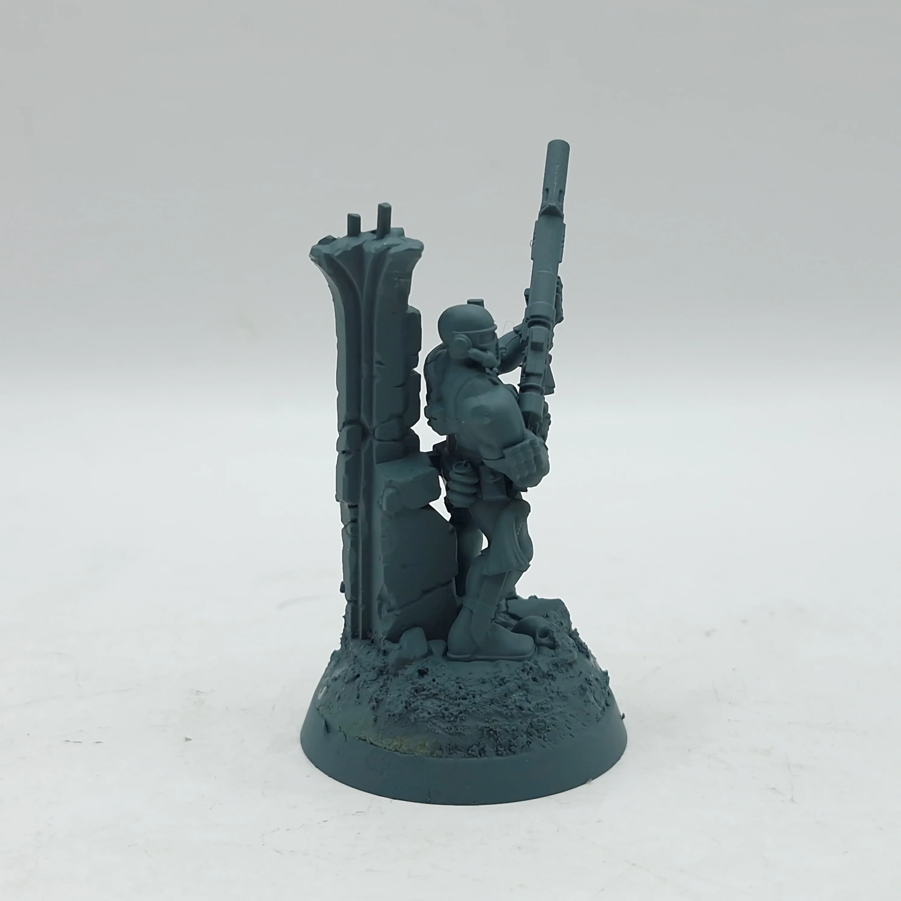 Warhammer 40k: Agents of the Imperium Vindicare Assassin (AD114) - Image 4