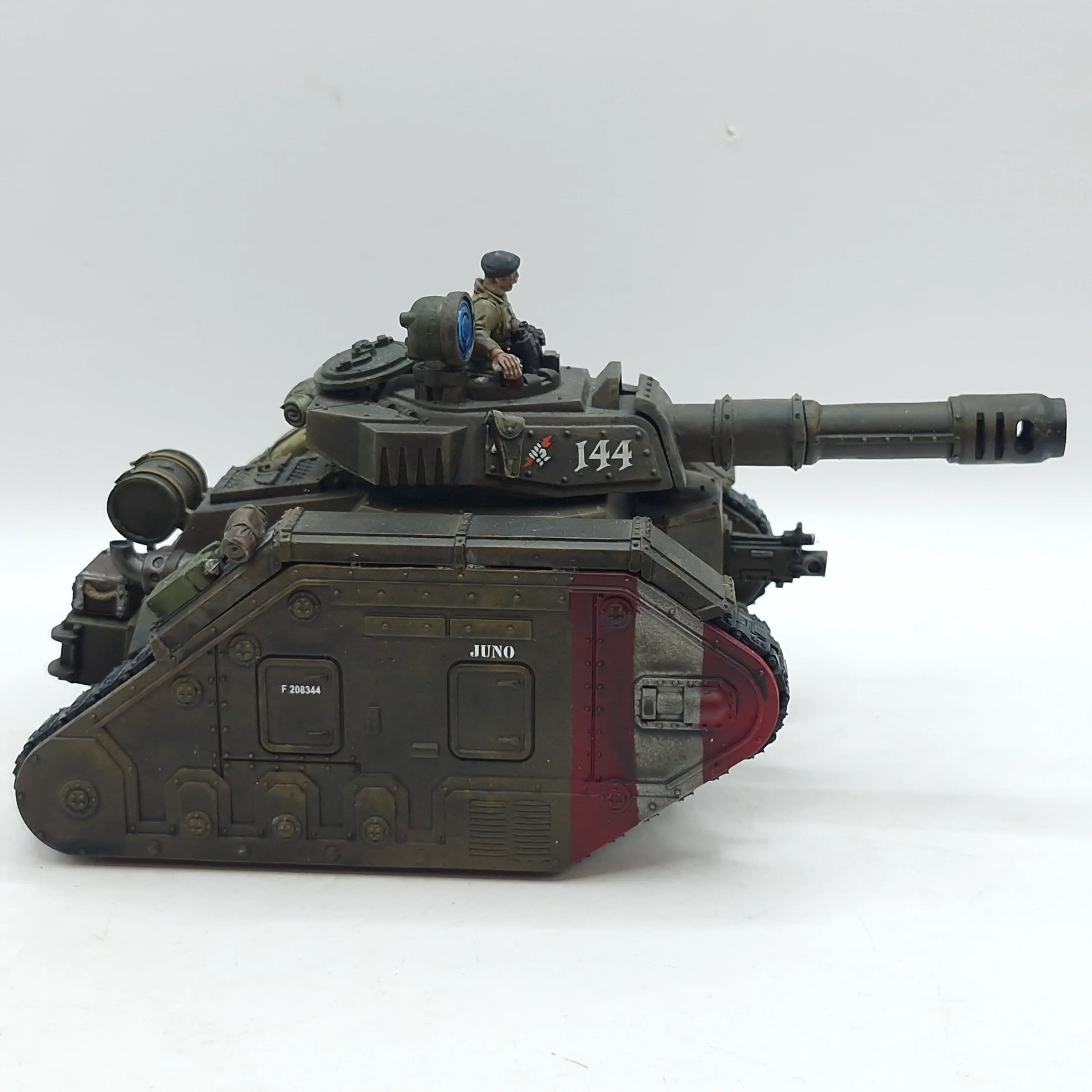 Warhammer 40k: Astra Militarum Leman Russ Battle Tank - Painted (BC164) - Image 5