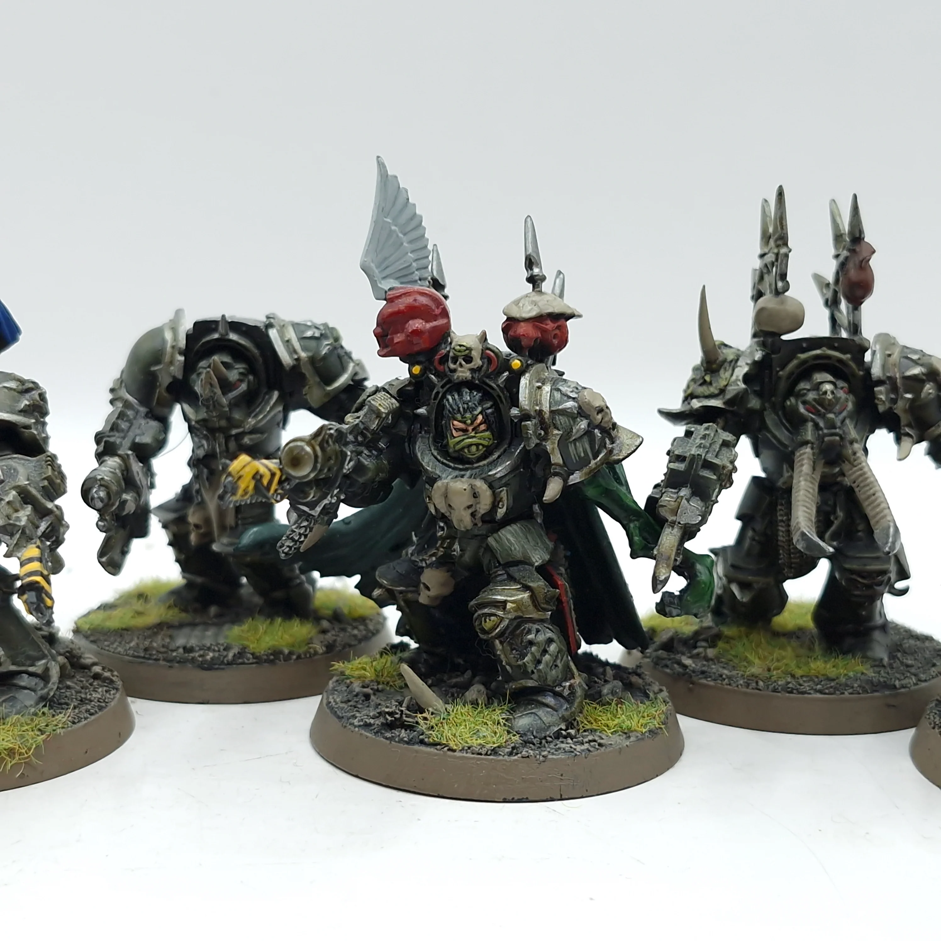 Warhammer 40k: Chaos Space Marines Old Terminators - Well Painted (BC068) - Image 4