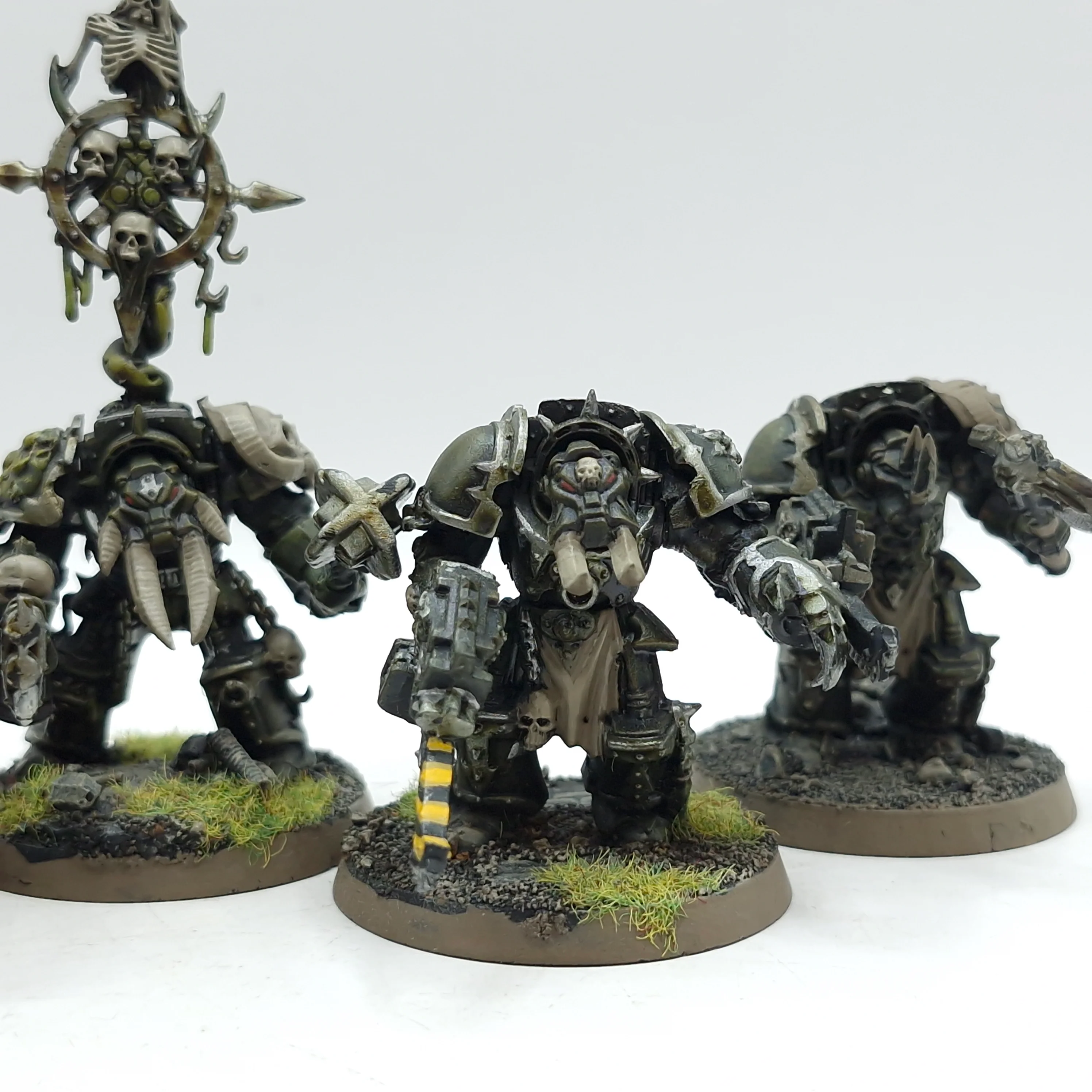 Warhammer 40k: Chaos Space Marines Old Terminators - Well Painted (BI190) - Image 5