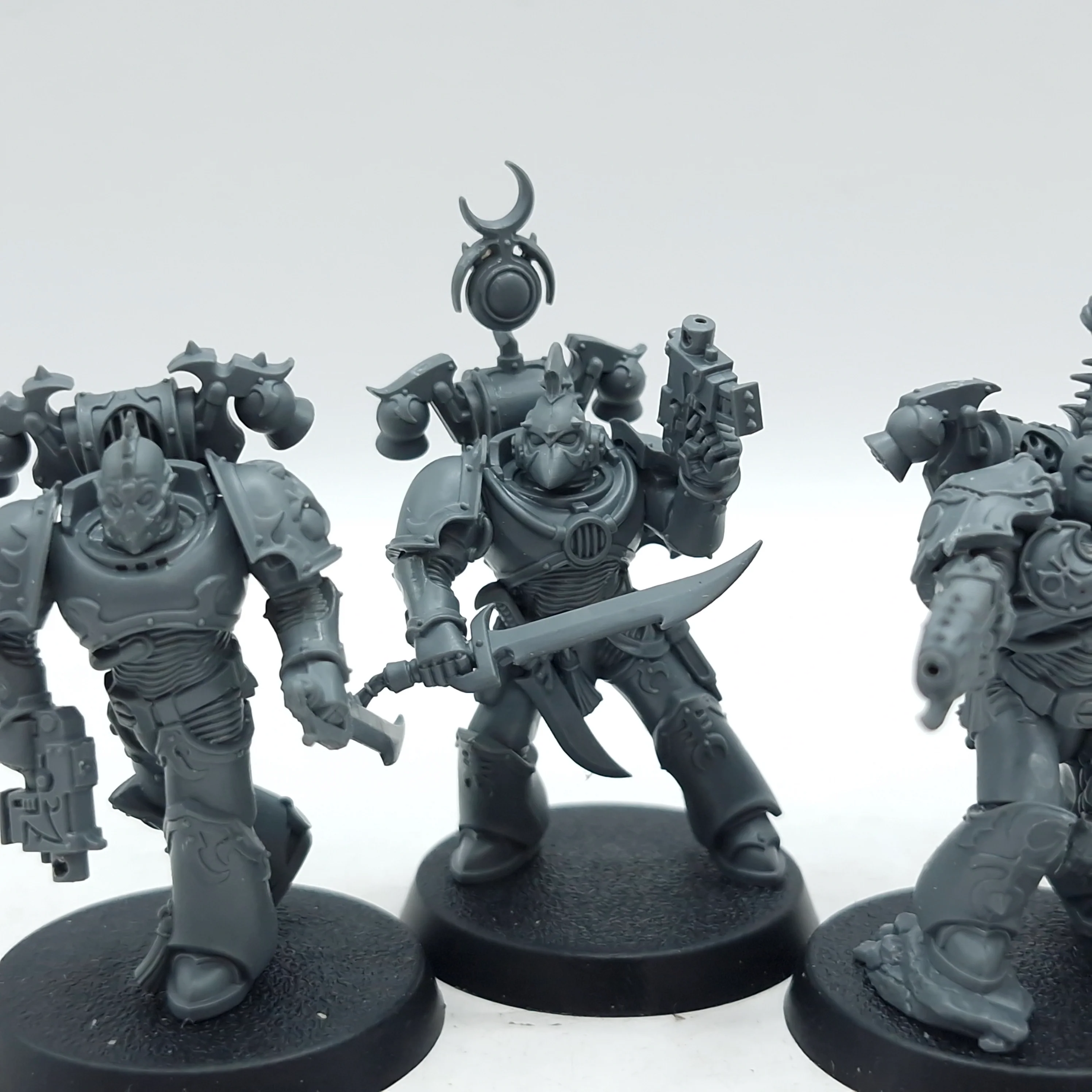 Warhammer 40k: Emperor's Children Infractors (AE214) - Image 3