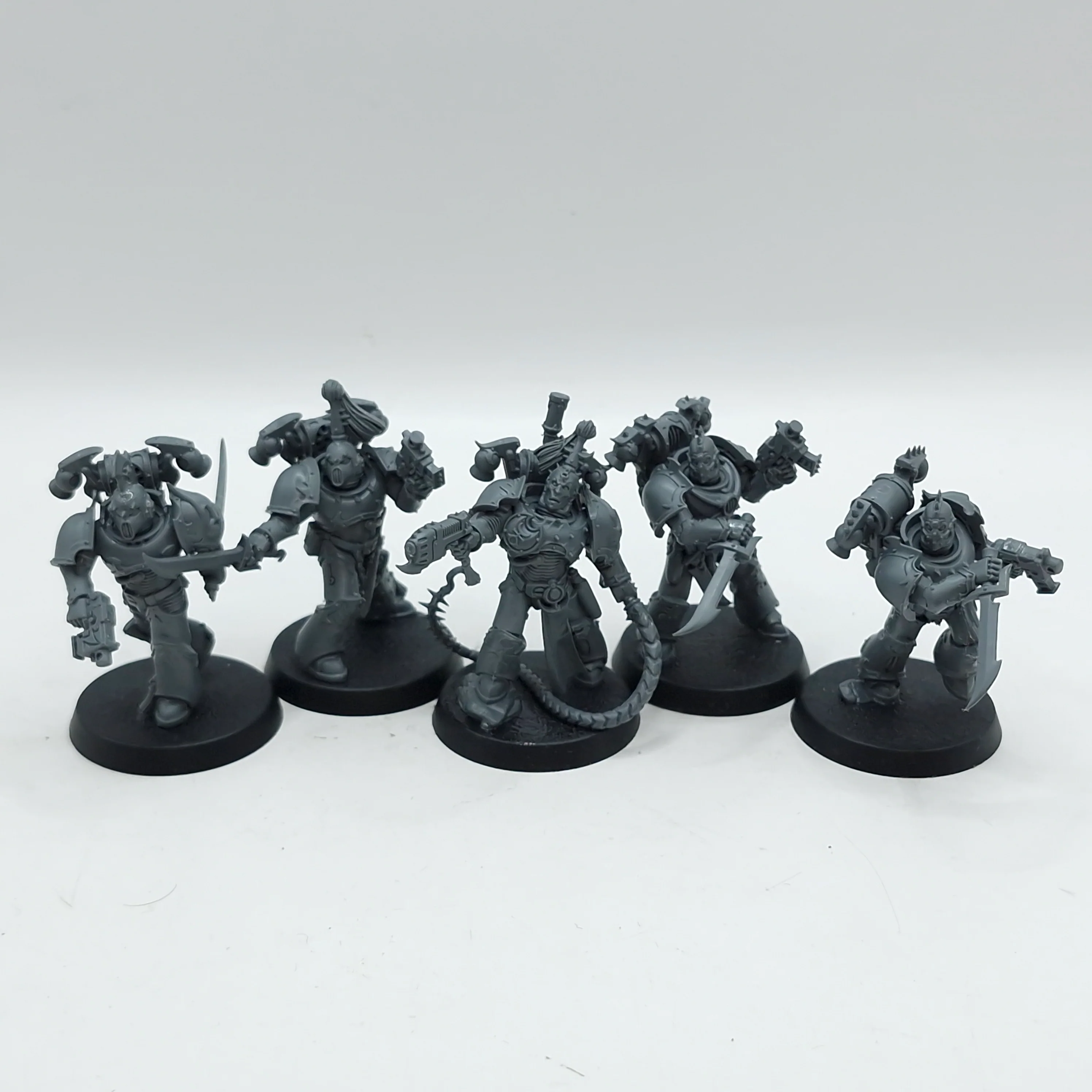 Warhammer 40k: Emperor's Children Infractors (AJ047)