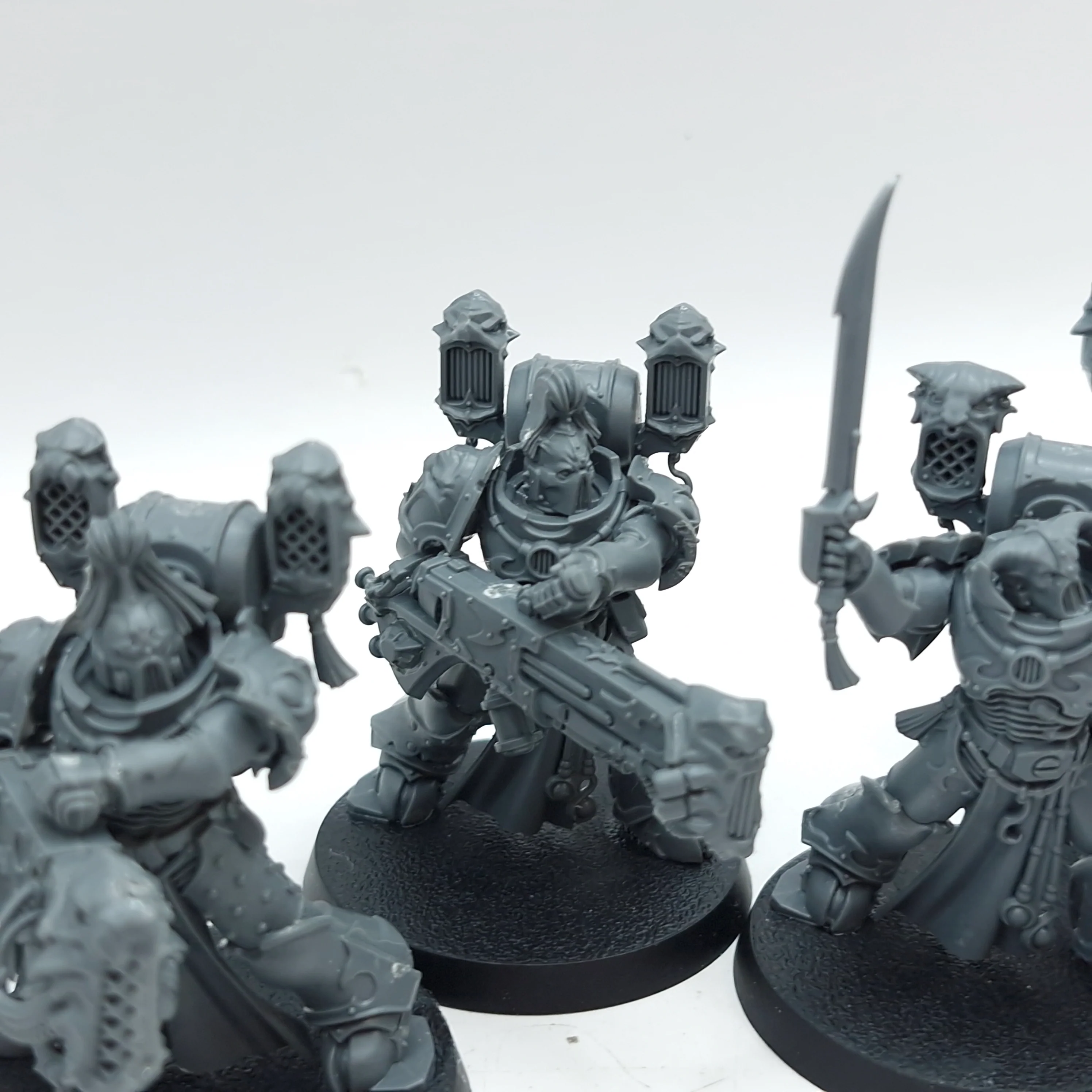 Warhammer 40k: Emperor's Children Noise Marines (AD104) - Image 4