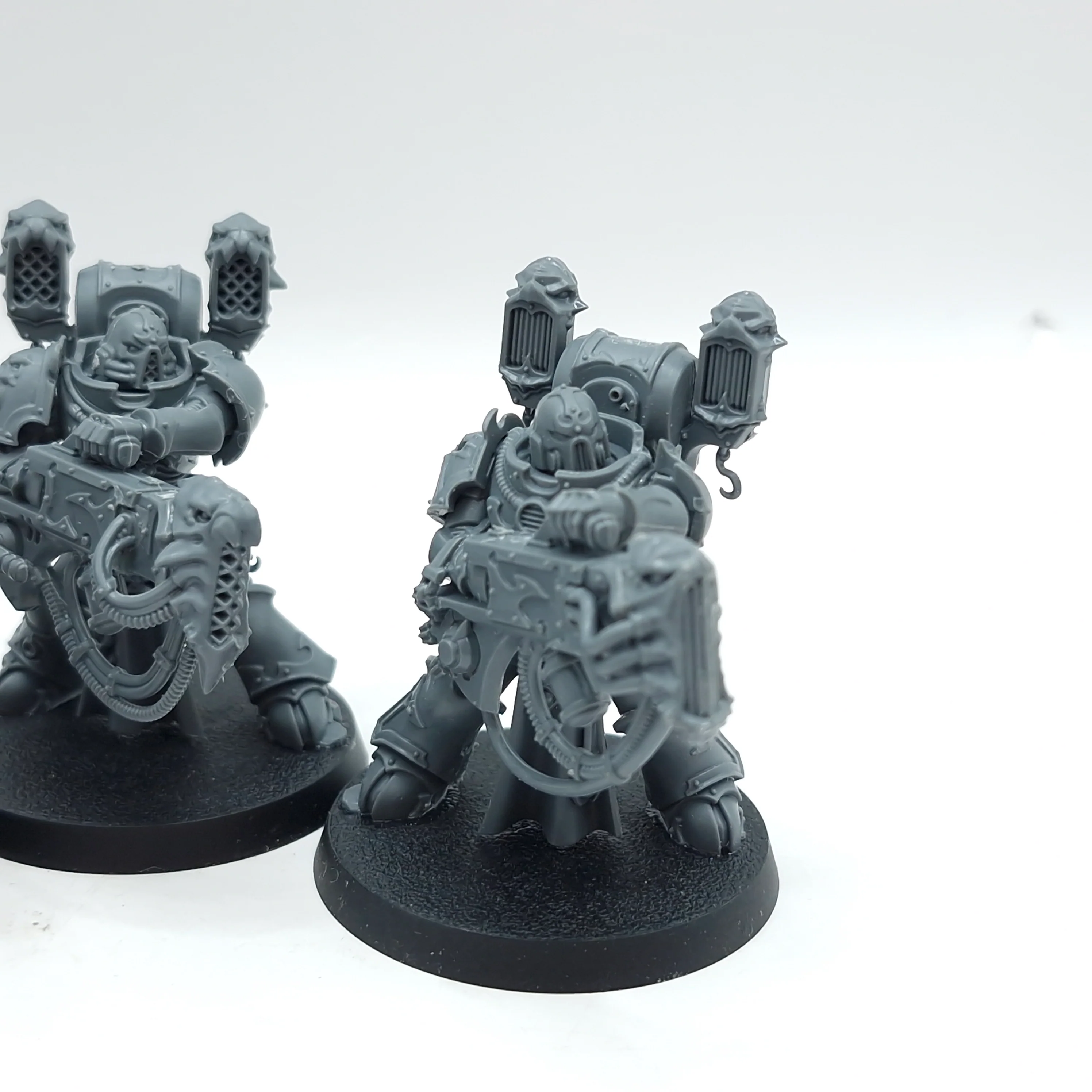 Warhammer 40k: Emperor's Children Noise Marines (AD104) - Image 7
