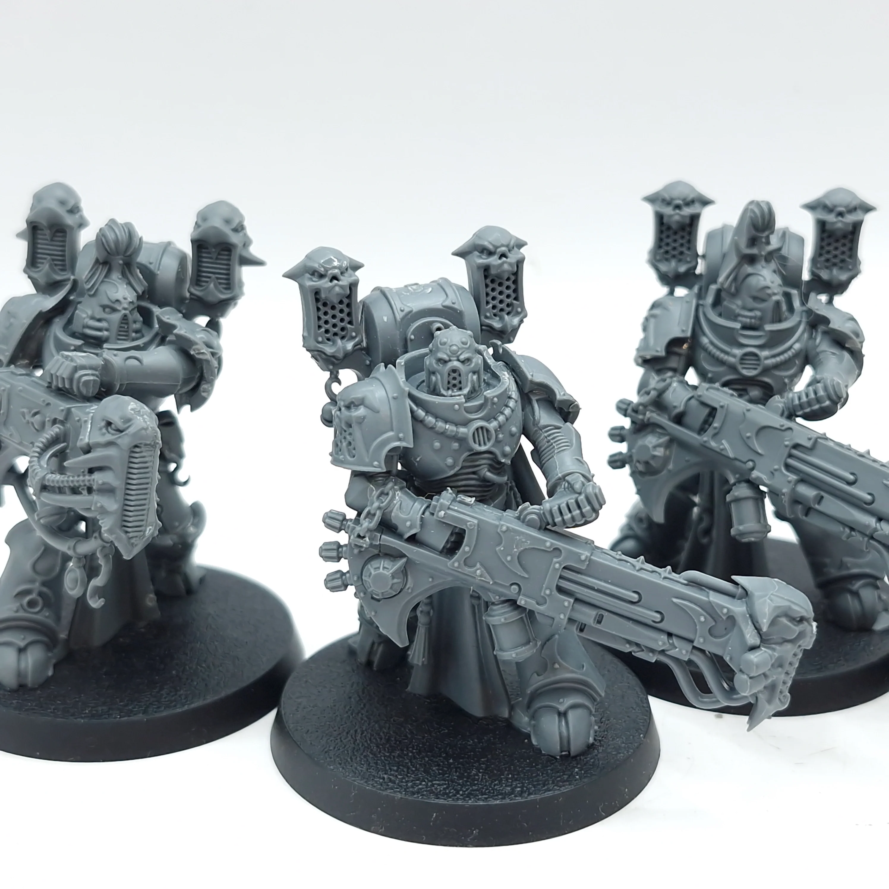 Warhammer 40k: Emperor's Children Noise Marines (AT107) - Image 3
