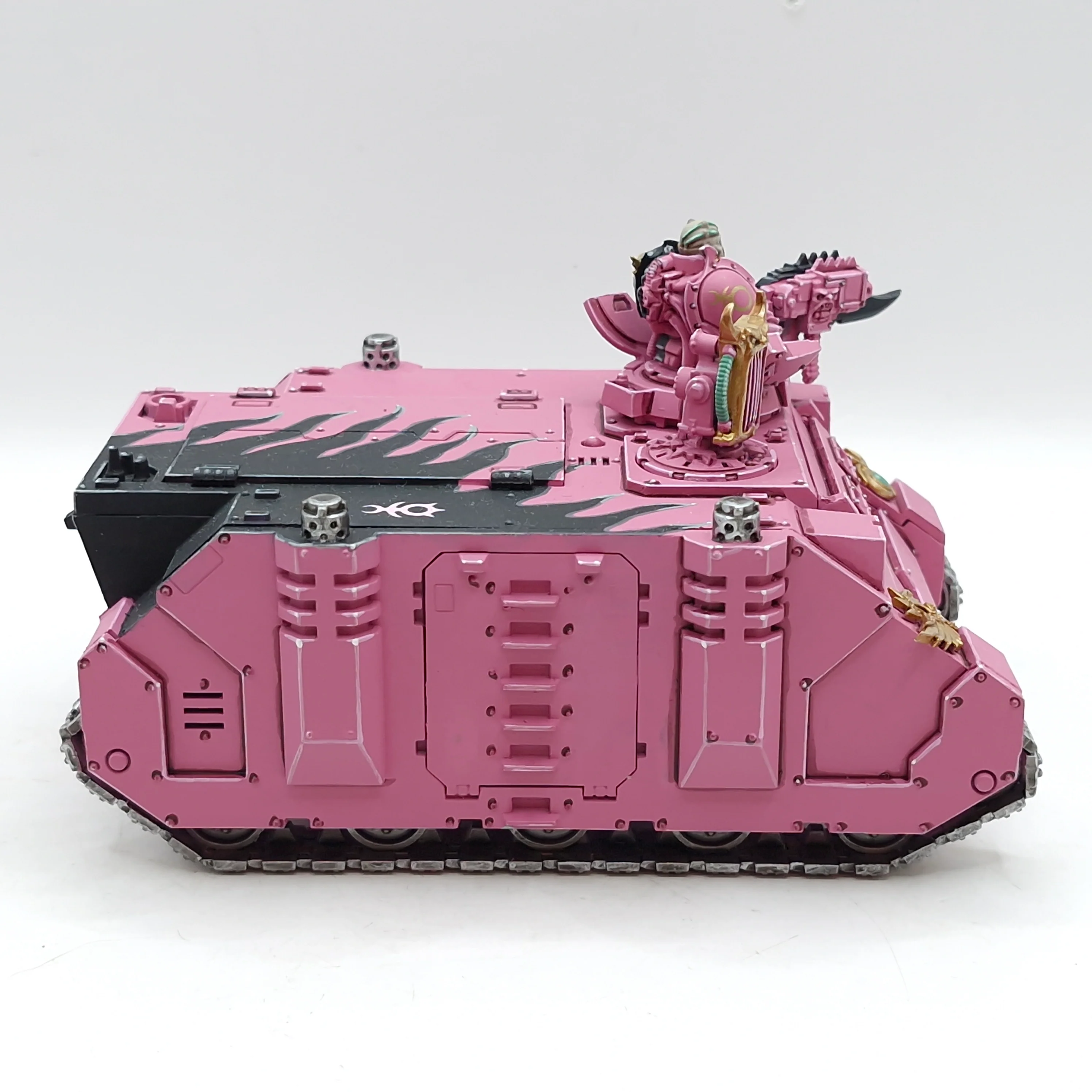 Warhammer 40k: Emperor's Children Rhino - Pro Painted (AD233) - Image 7