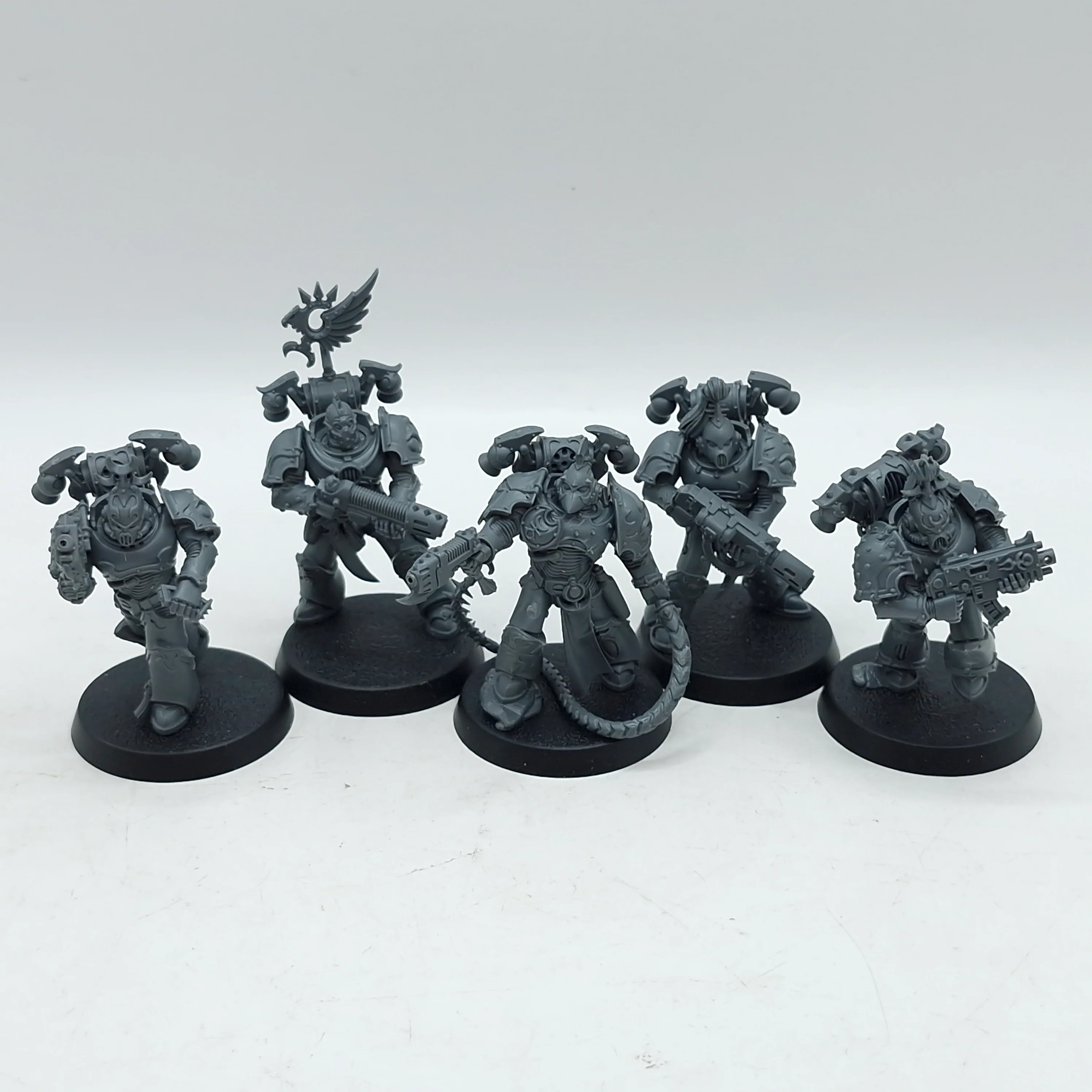 Warhammer 40k: Emperor's Children Tormentors (AE071)