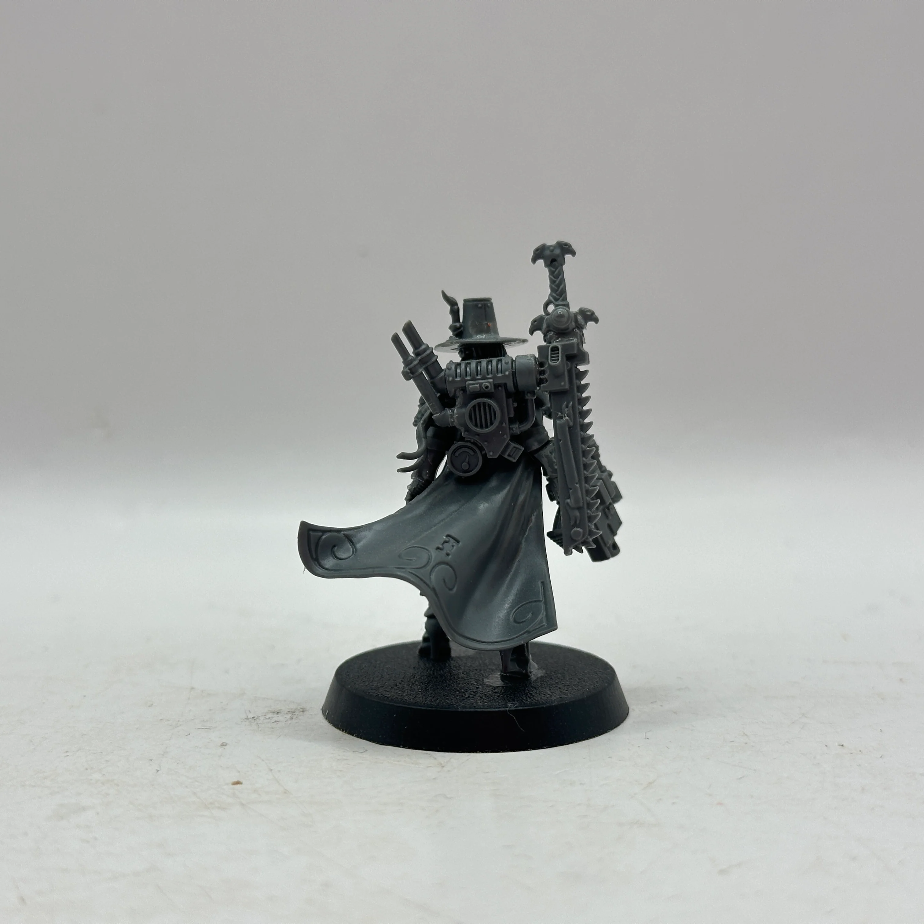 Warhammer 40k: Imperial Agents Inquisitor Greyfax (AE025) - Image 3
