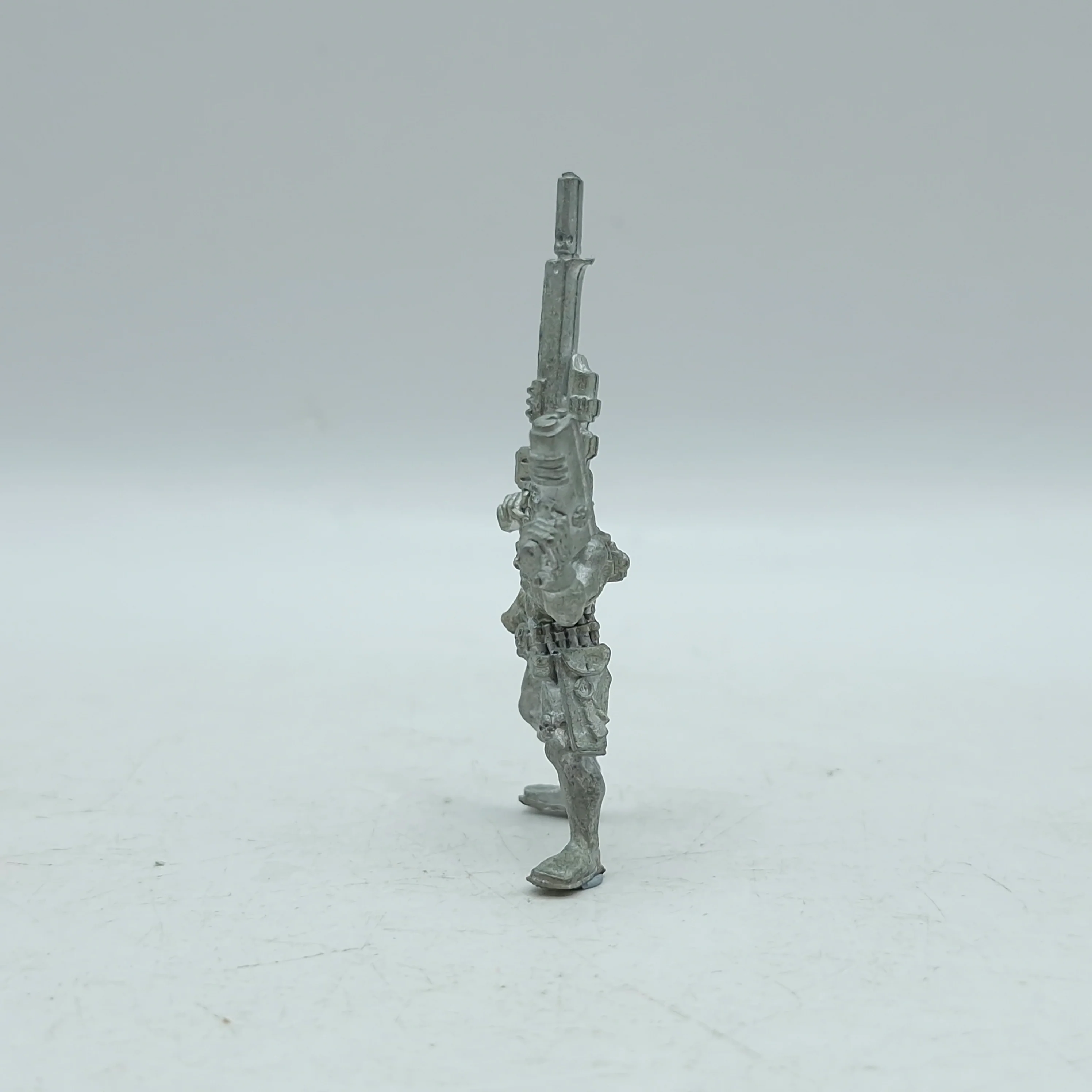 Warhammer 40k: Imperial Agents Vindicare Assassin (AC110) - Image 2