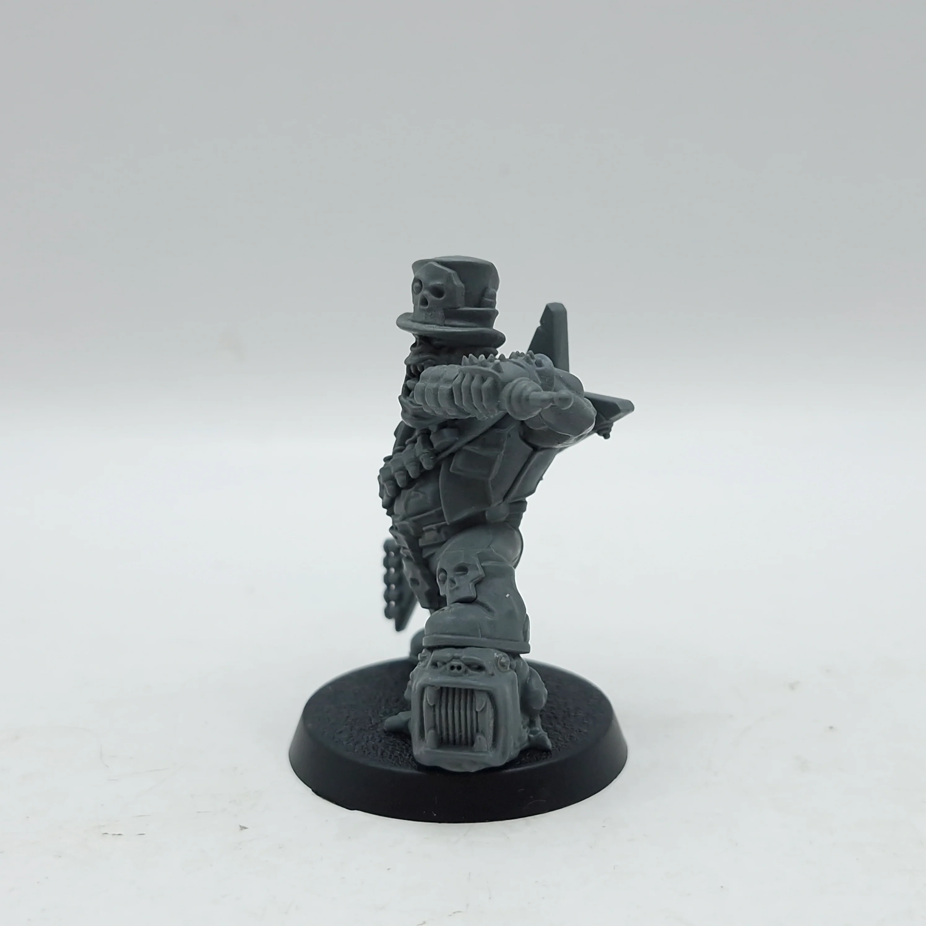 Warhammer 40k: Orks Commemorative Series Goff Rocka (AZ185) - Image 2