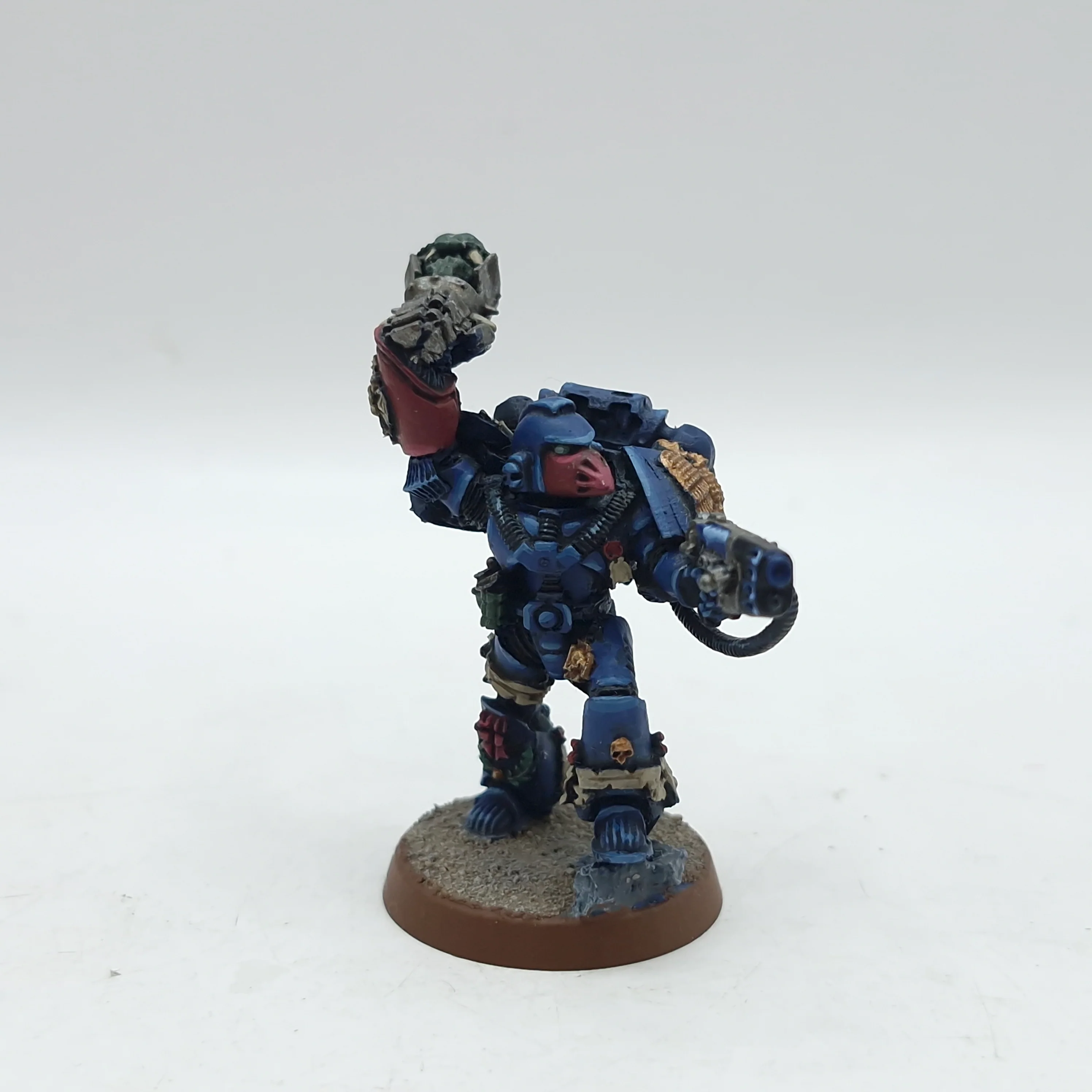 Warhammer 40k: Space Marine 25th Anniversary Space Marine Crimson Fist - Well Painted (BI192) - Image 2