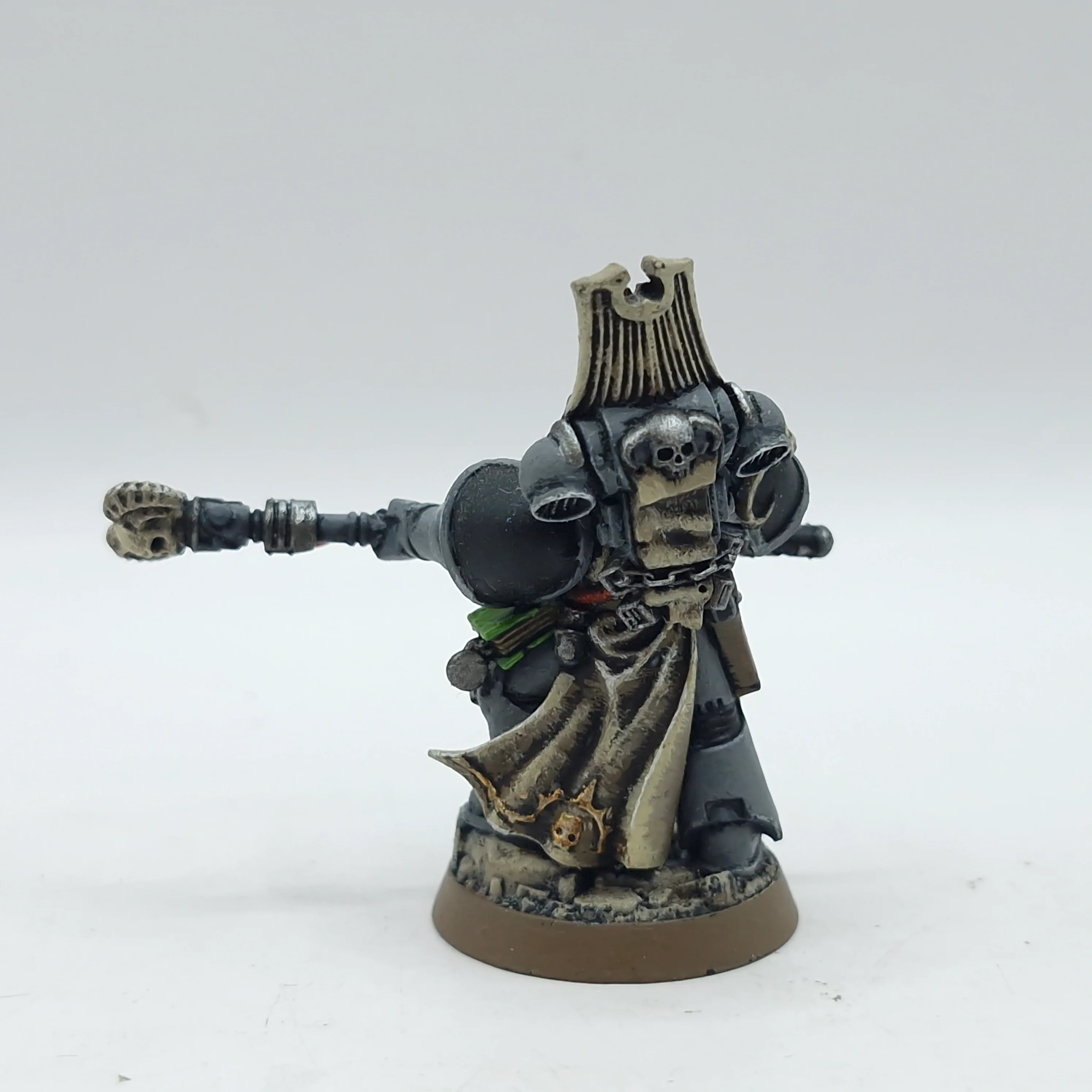 Warhammer 40k: Space Marine First Born Librarian OOP Painted (BJ235) - Image 3