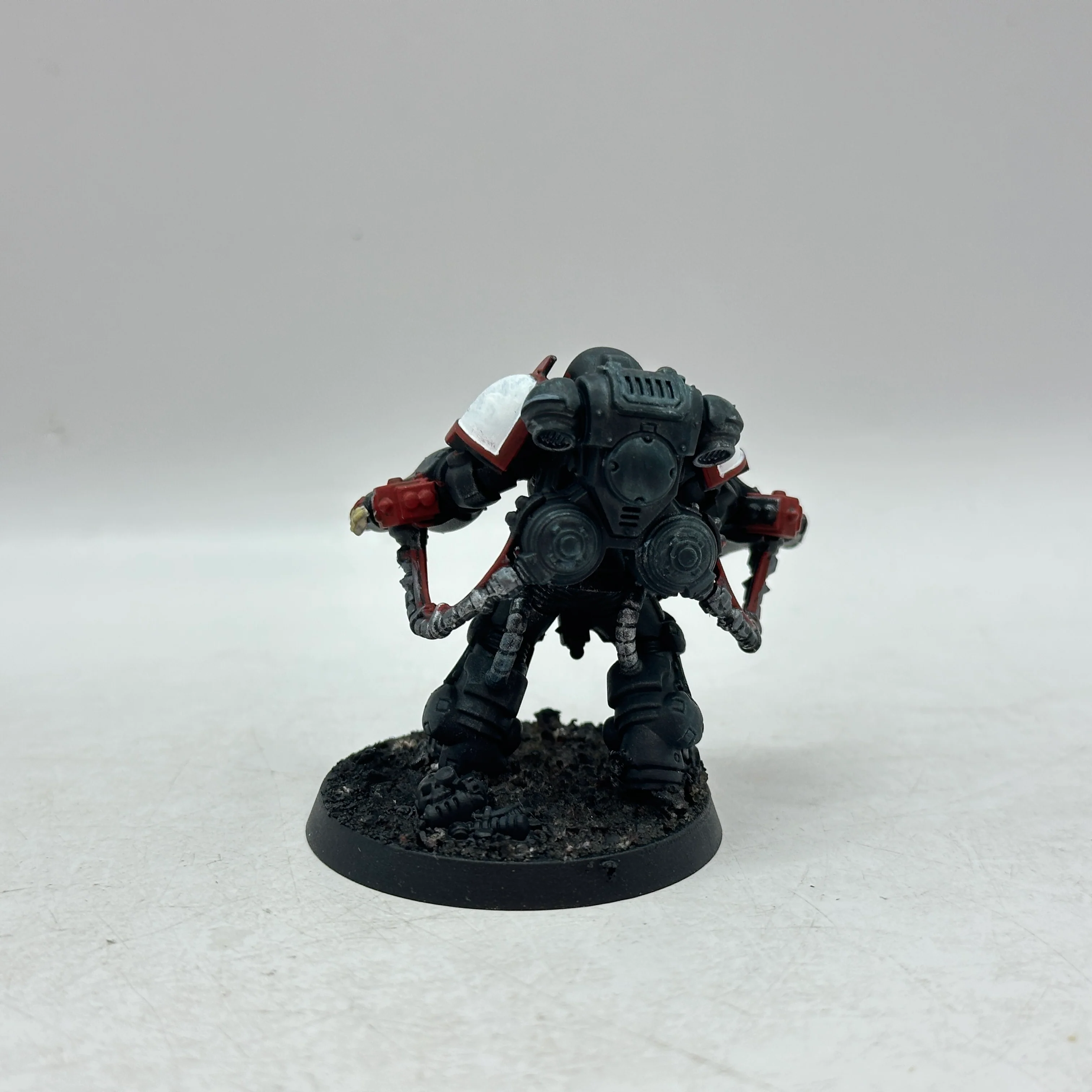 Warhammer 40k: Space Marines Black Templars Aggressors (BC056) - Image 7