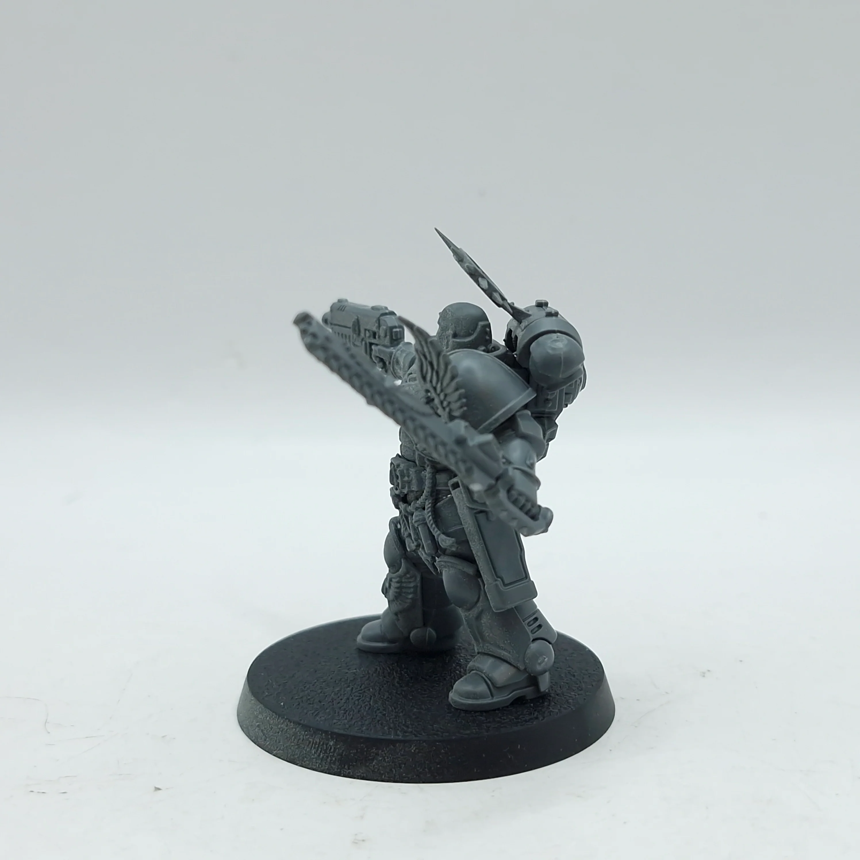 Warhammer 40k: Space Marines Blood Angels Captain (AJ090) - Image 2