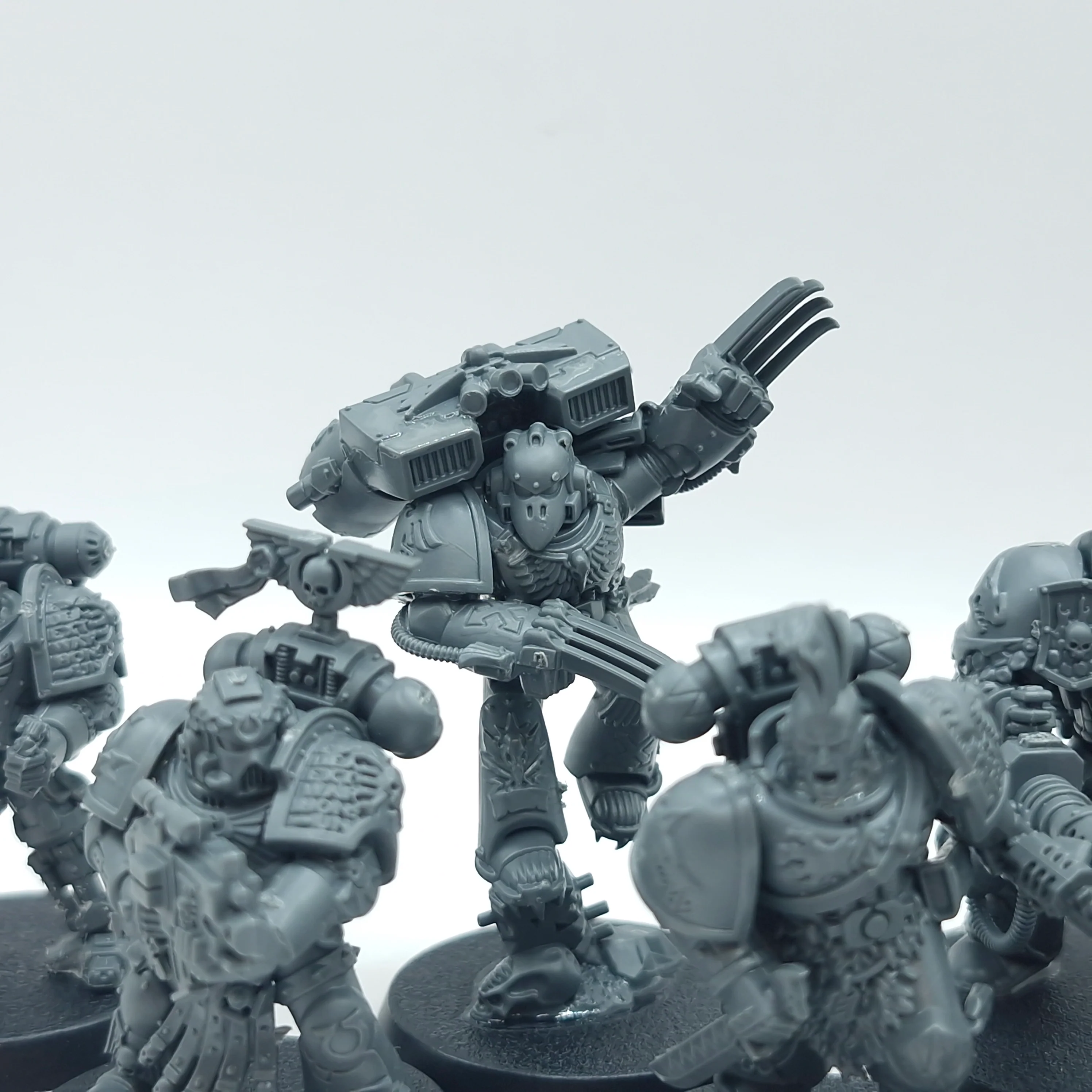 Warhammer 40k: Space Marines Deathwatch Kill Team Cassius (AA200) - Image 4
