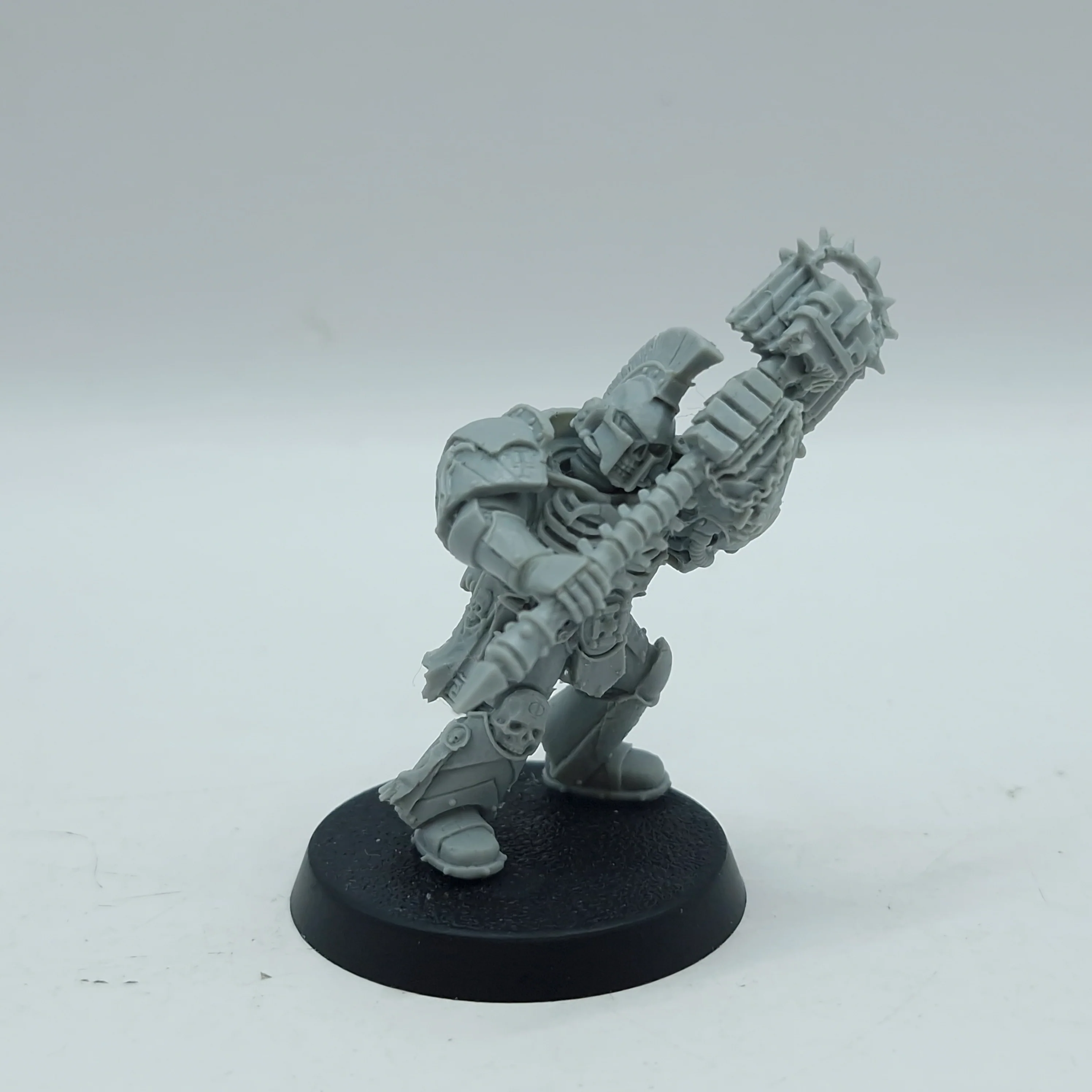 Warhammer 40k: Space Marines Forge World Minotaurs Ivanus Enkomi - Missing Backpack (AQ136)