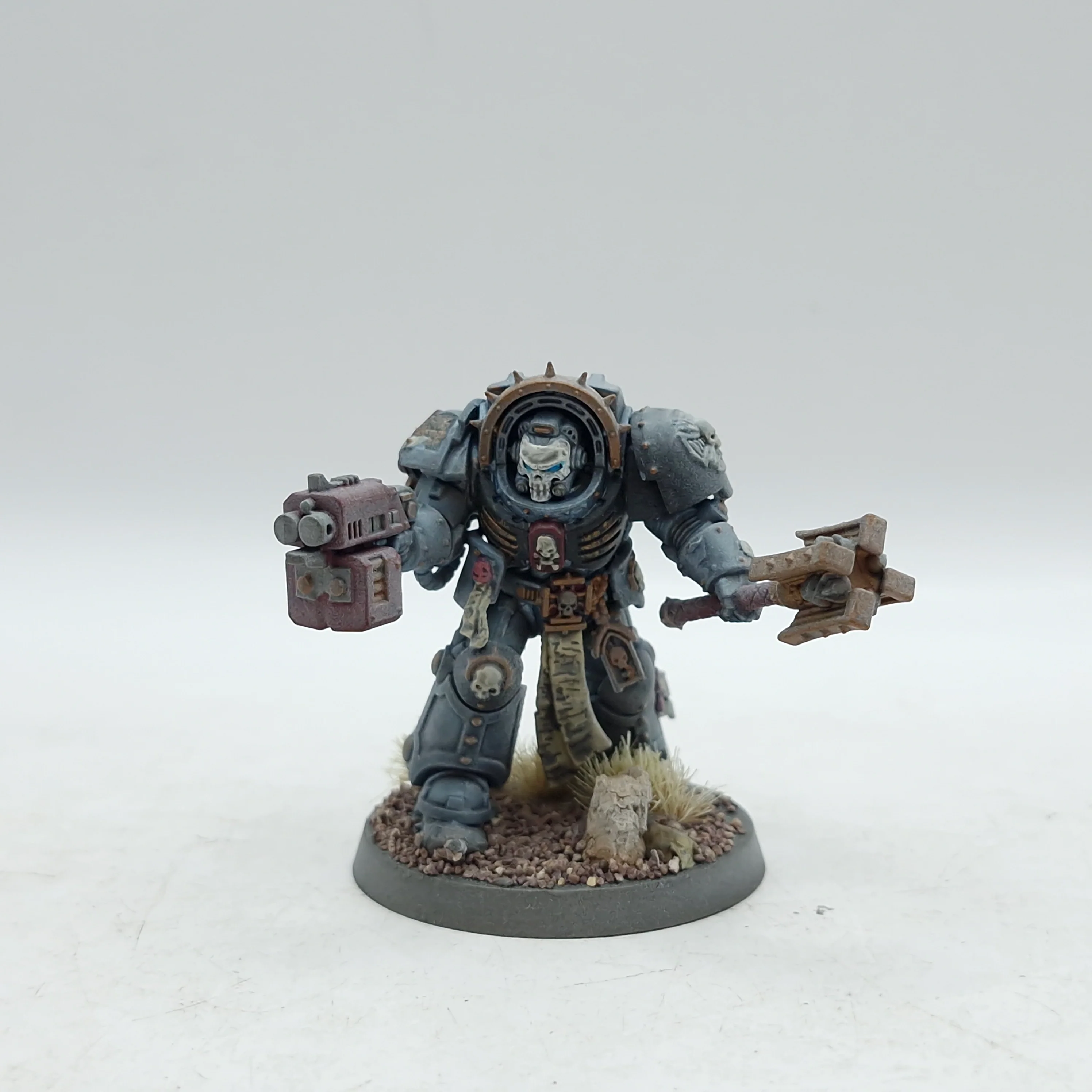 Warhammer 40k: Space Marines Grey Knights Librarian and Chaplain - Painted (AZ135) - Image 2