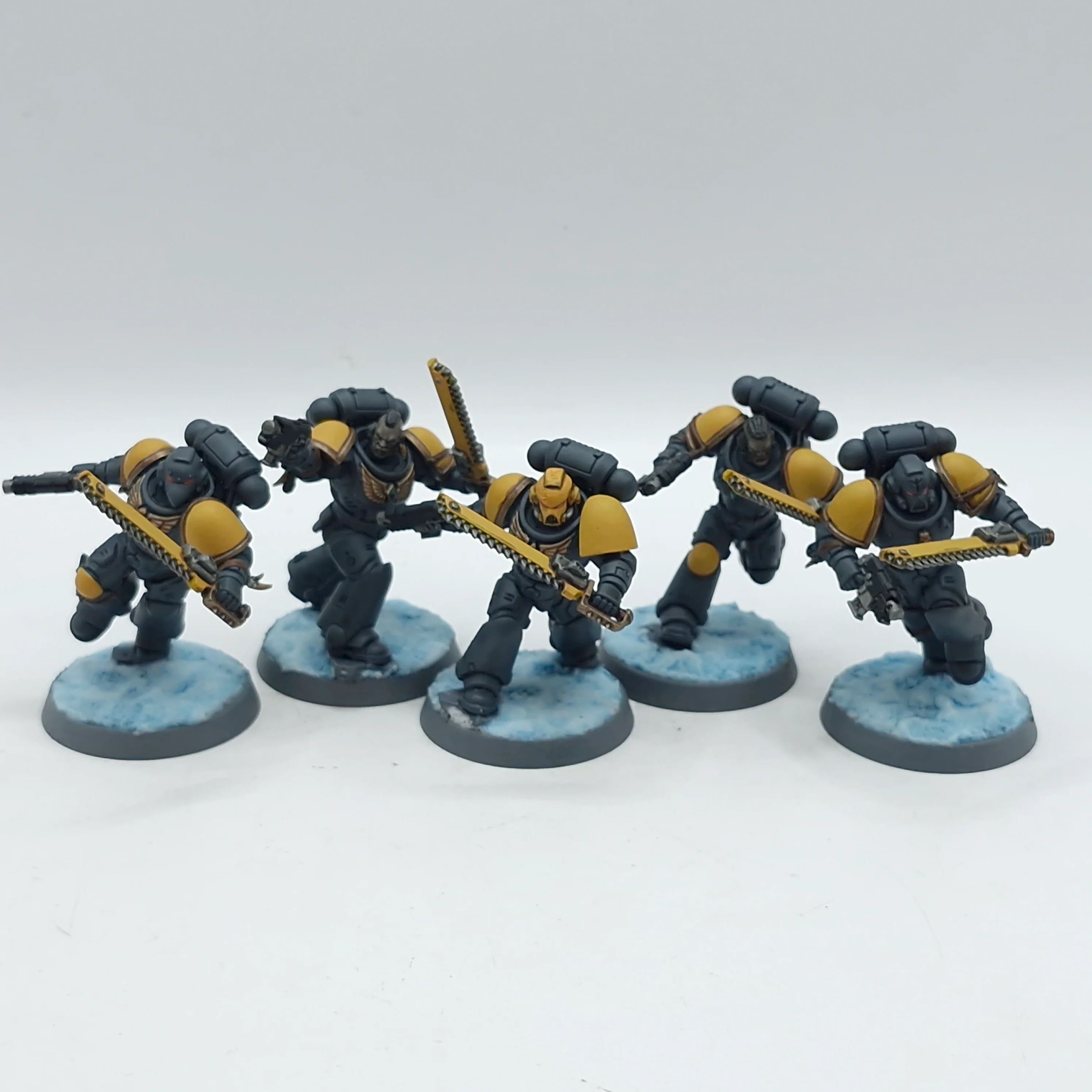 Warhammer 40k: Space Marine Space Wolves Blood Claws - Painted (AW137)