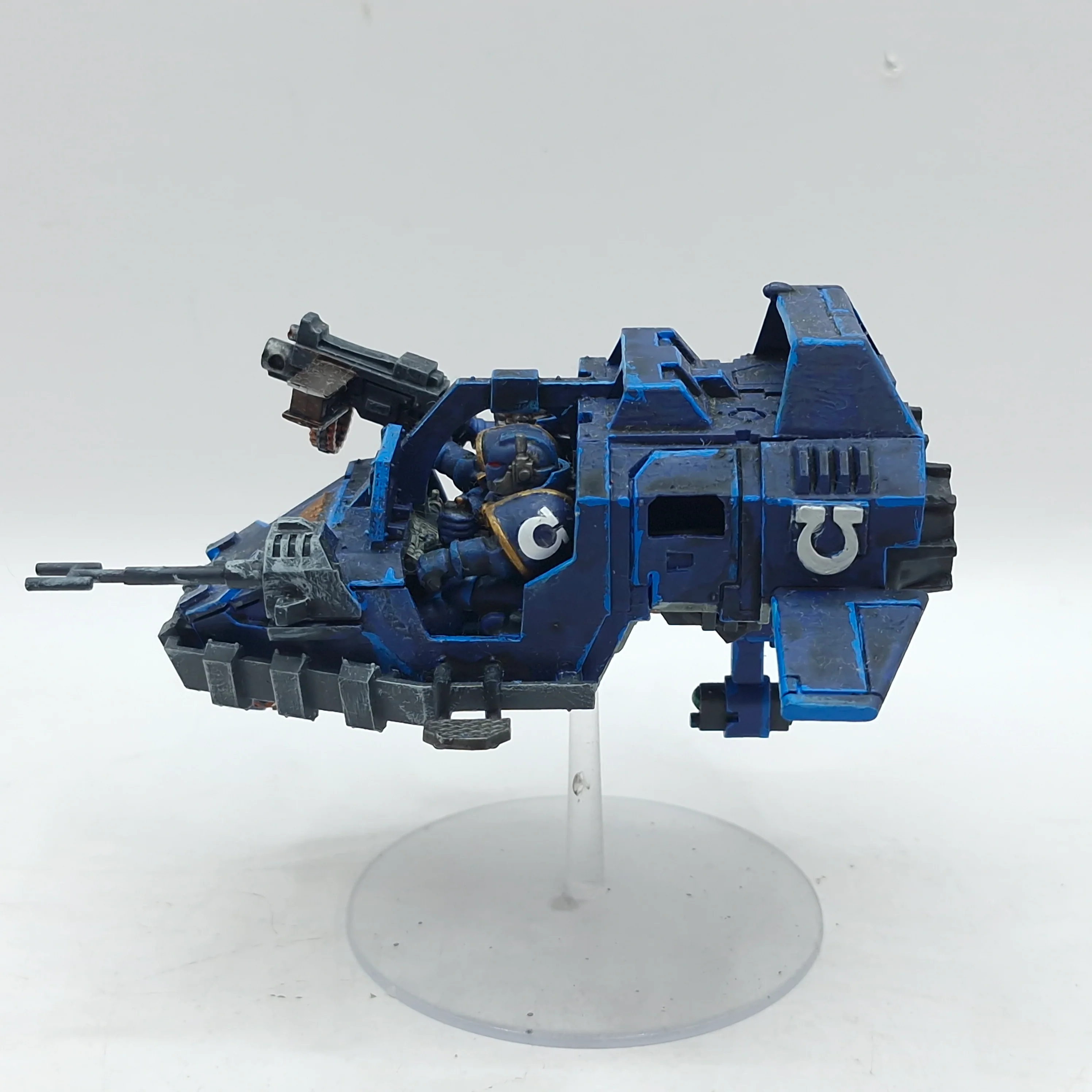 Warhammer 40k: Space Marines Ultramarines Land Speeder - Painted (AW149) - Image 2