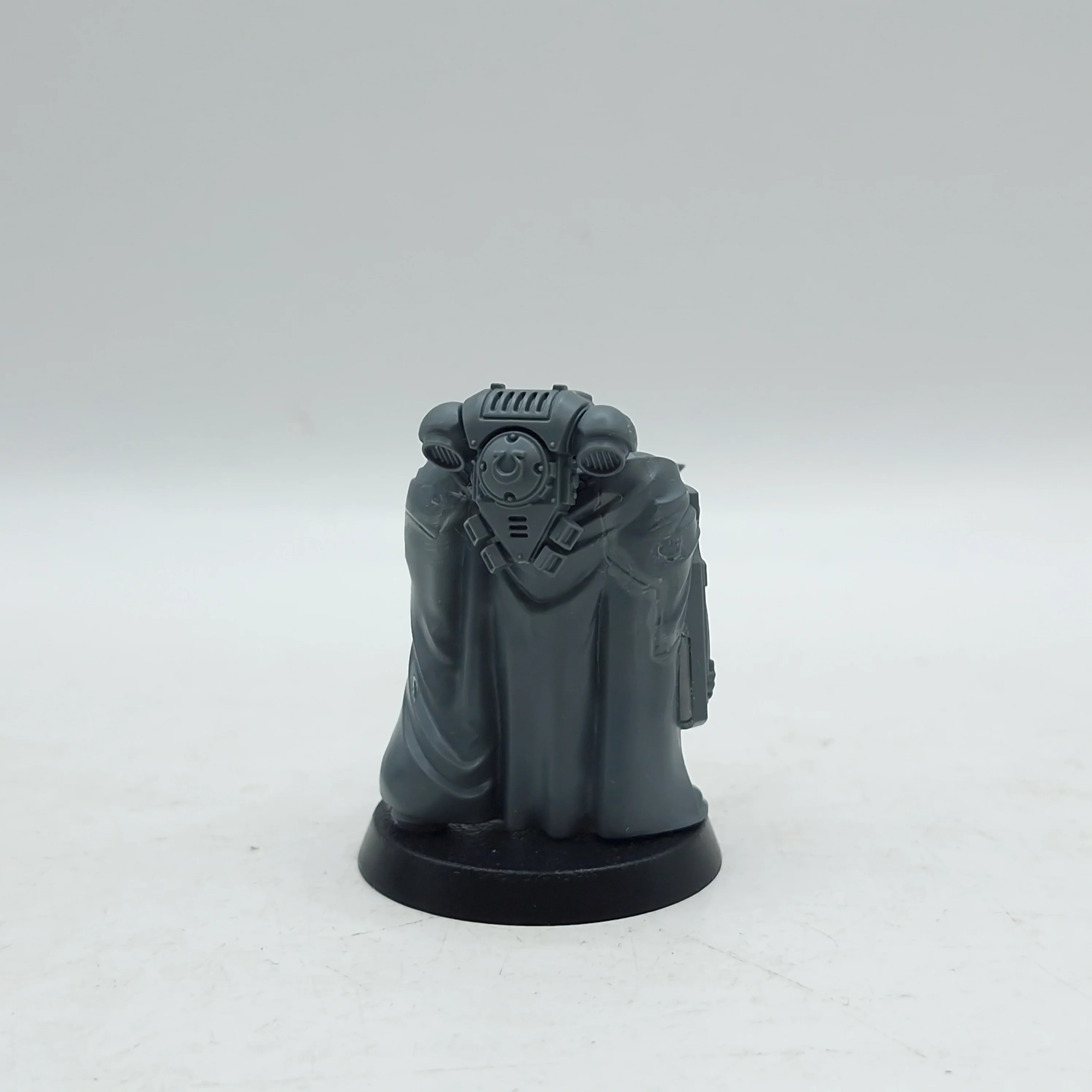 Warhammer 40k: Space Marines Ultramarines Marneus Clagar (BI216) - Image 8