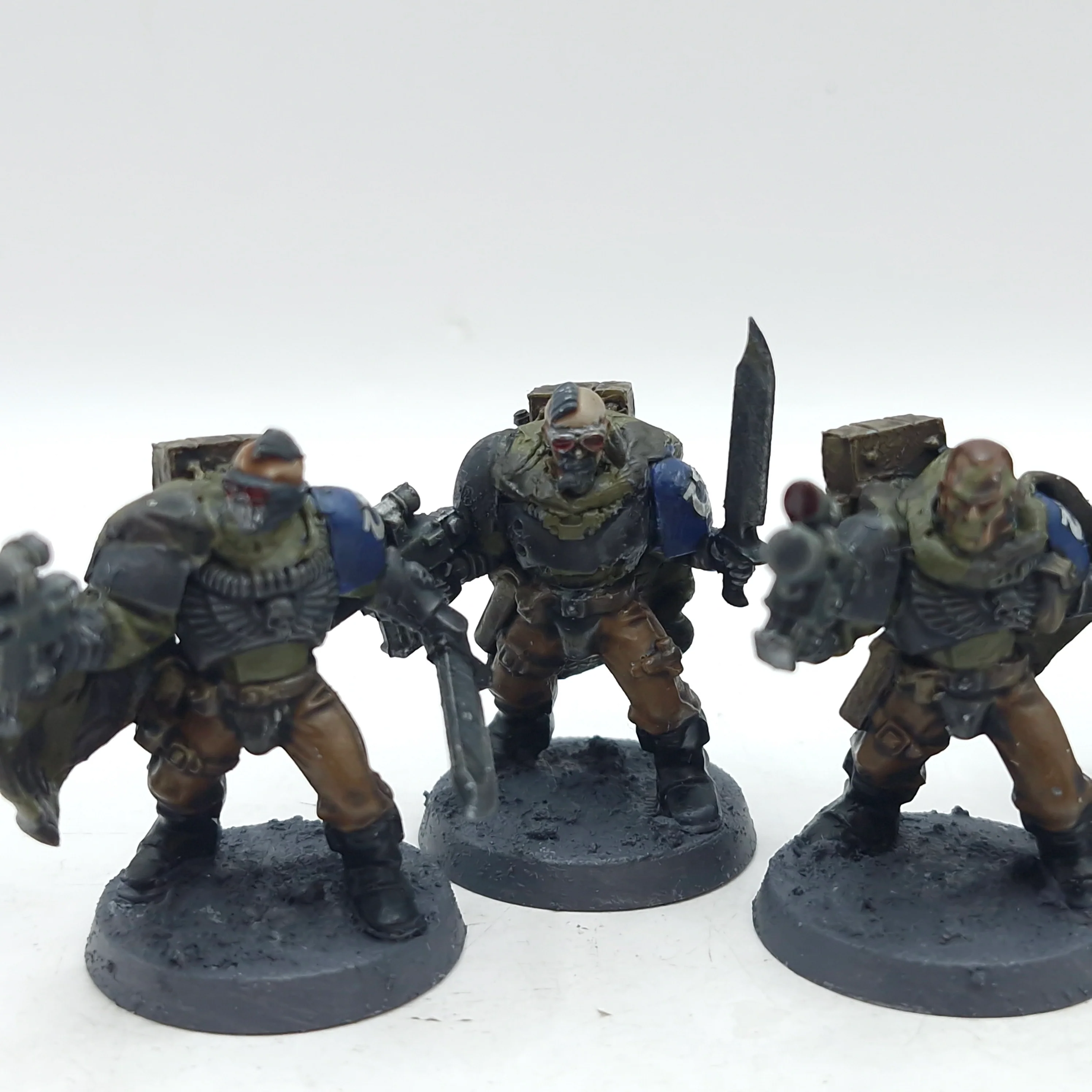 Warhammer 40k: Space Marines Ultramarines Scouts - Painted (BH005) - Image 3