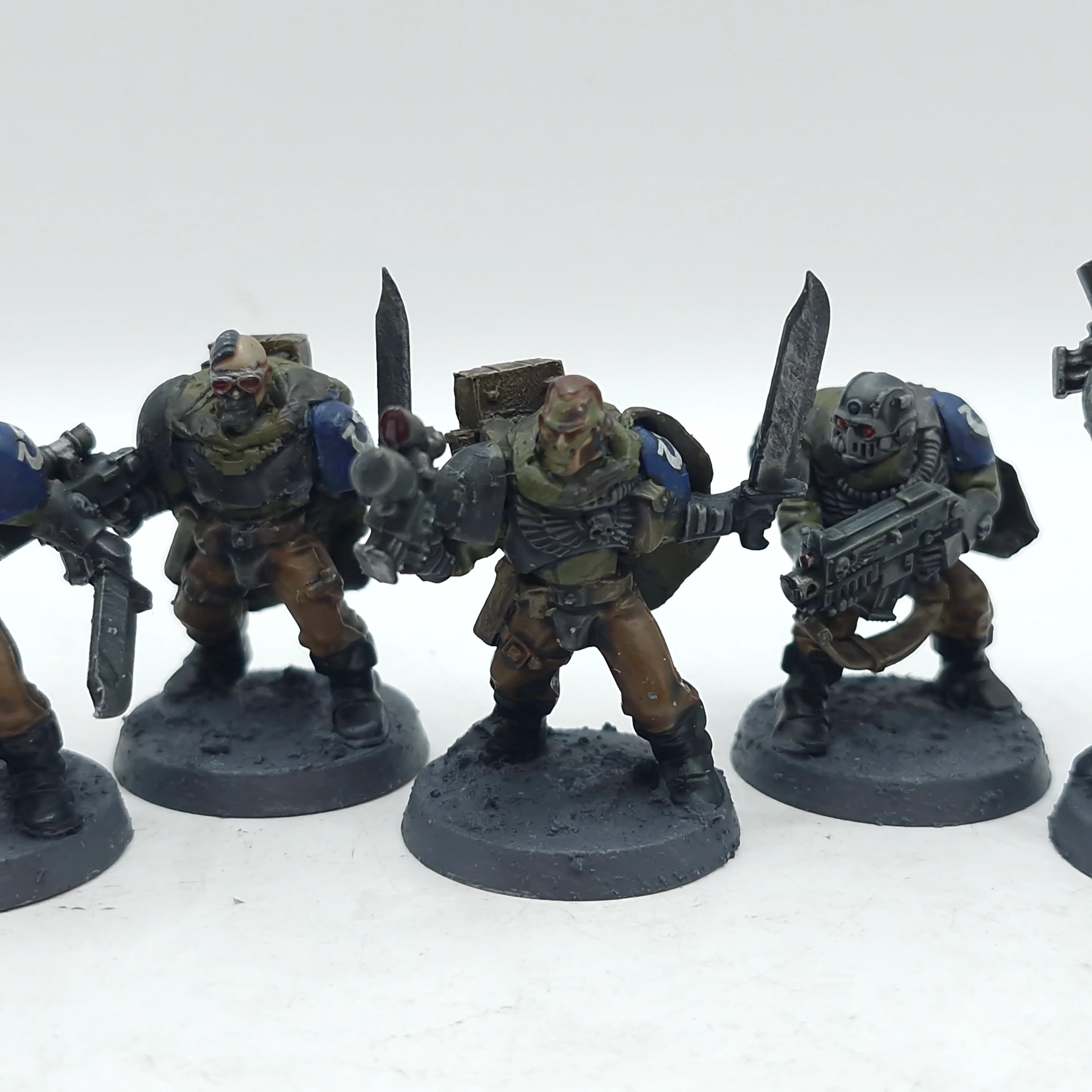 Warhammer 40k: Space Marines Ultramarines Scouts - Painted (BH005) - Image 4