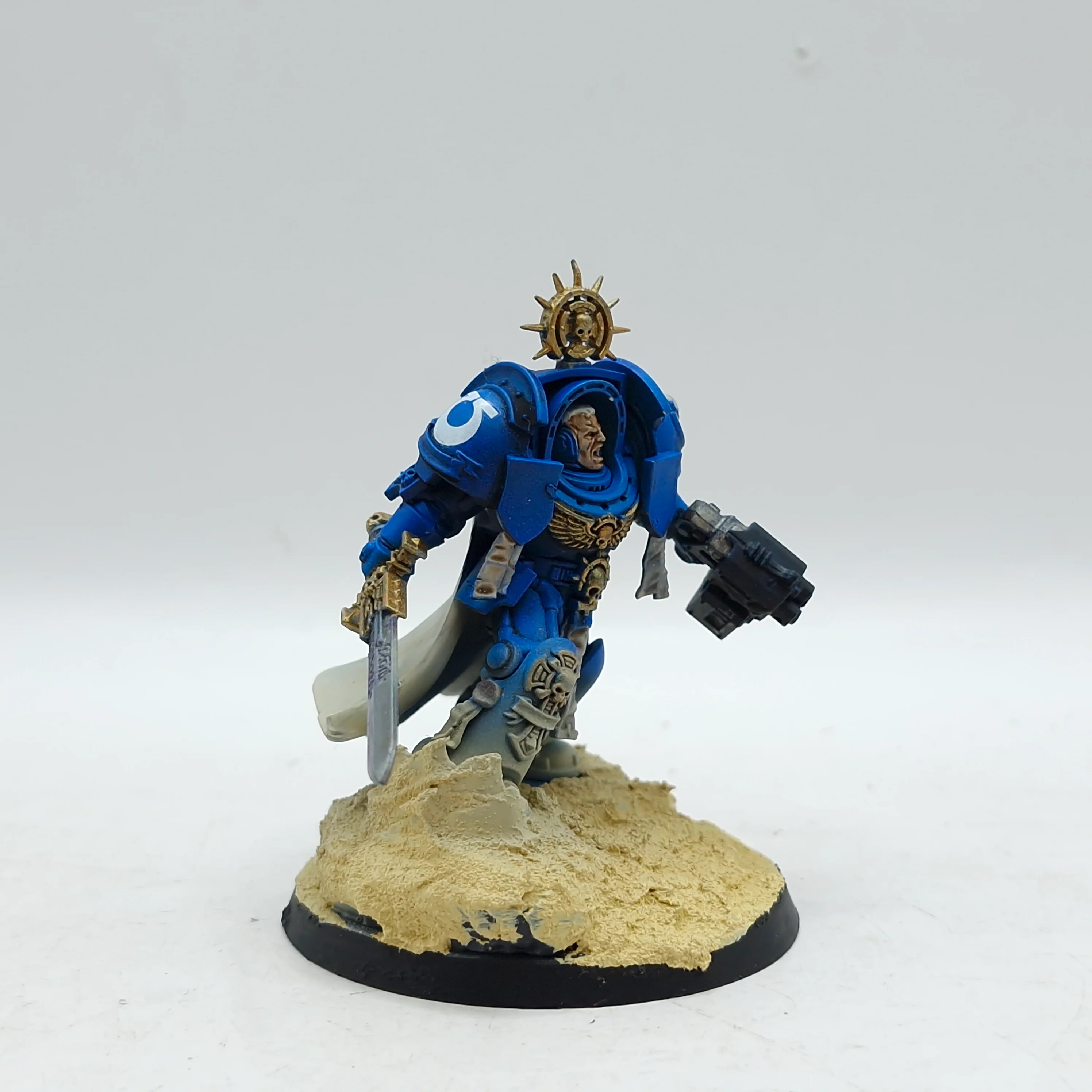 Warhammer 40k: Space Marines Ultramarines Terminator Captain (AZ091) - Image 4