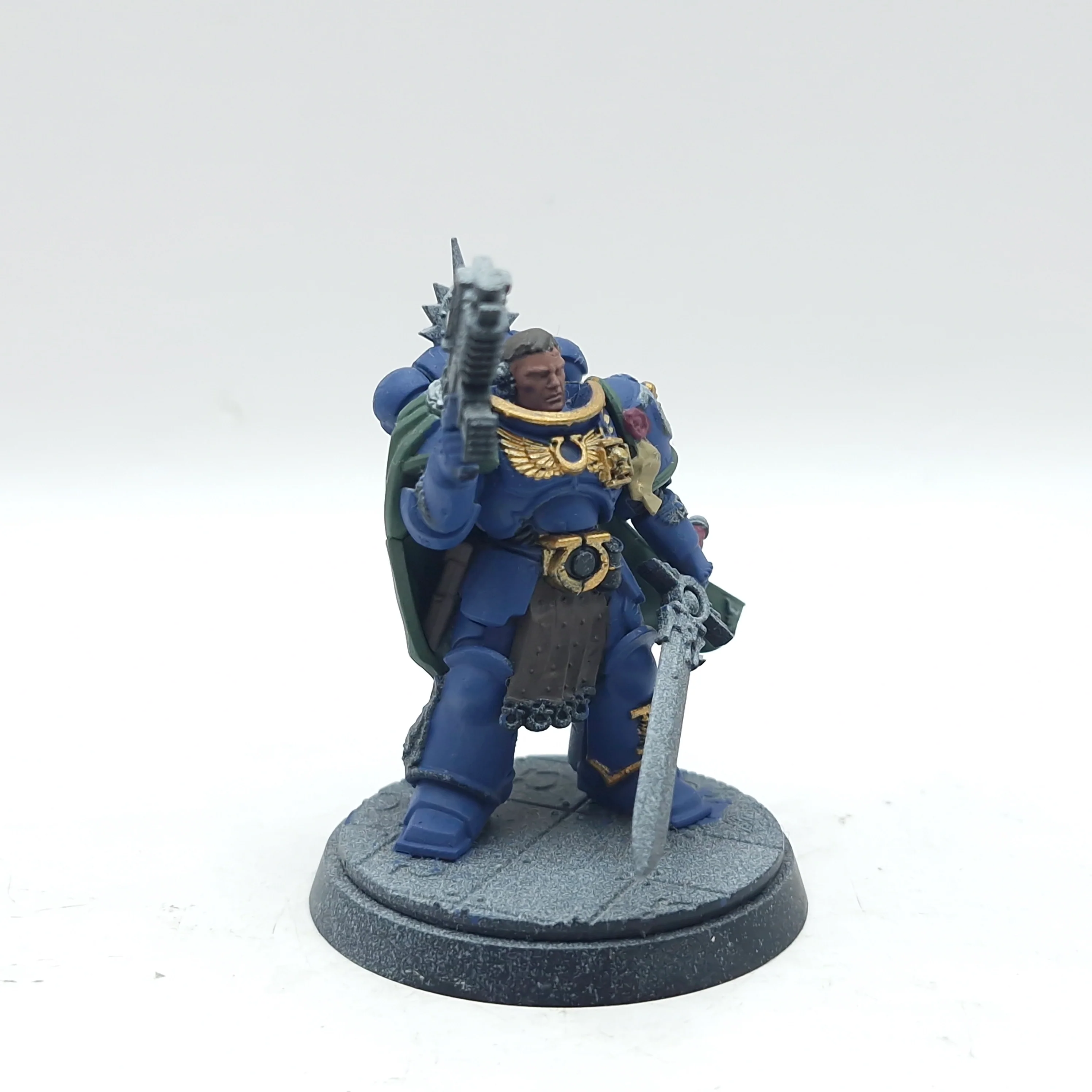 Warhammer 40k: Space Marines Ultramarines Uriel Ventris - Part Painted (AJ004) - Image 5