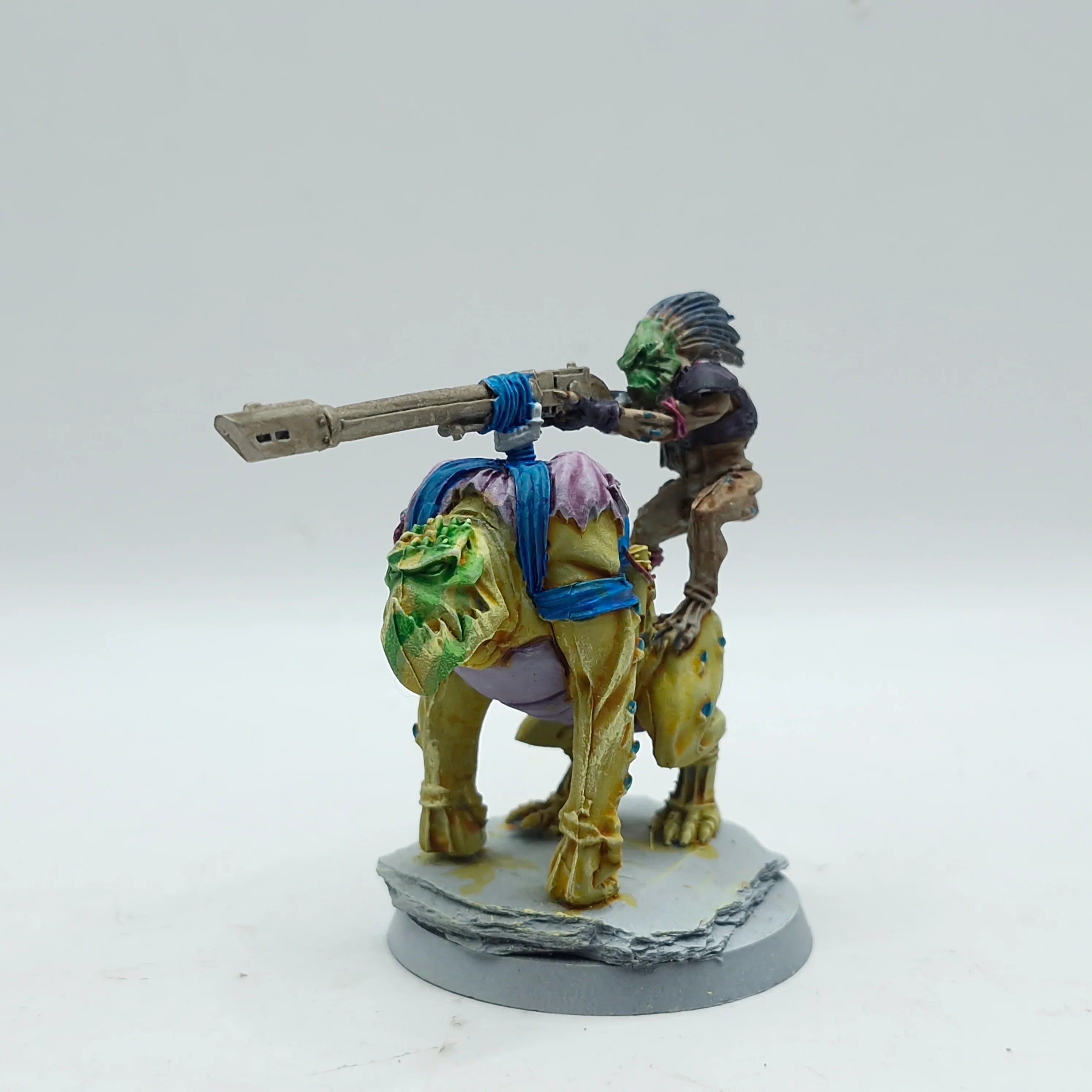 Warhammer 40k: T'au Empire Finecast Krootox Rider (AC245) - Image 2