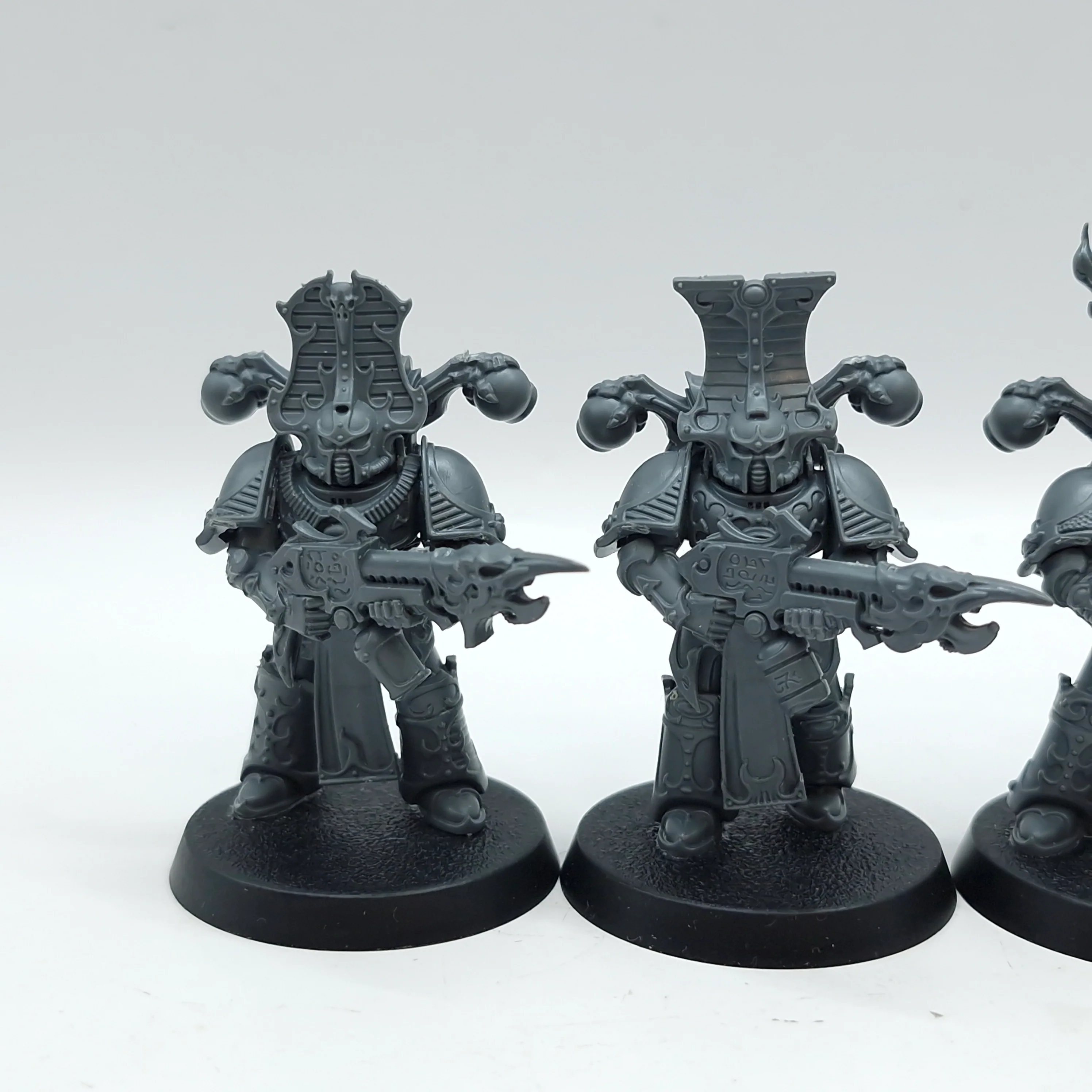 Warhammer 40k: Thousand Sons Rubric Marines (AT005) - Image 5