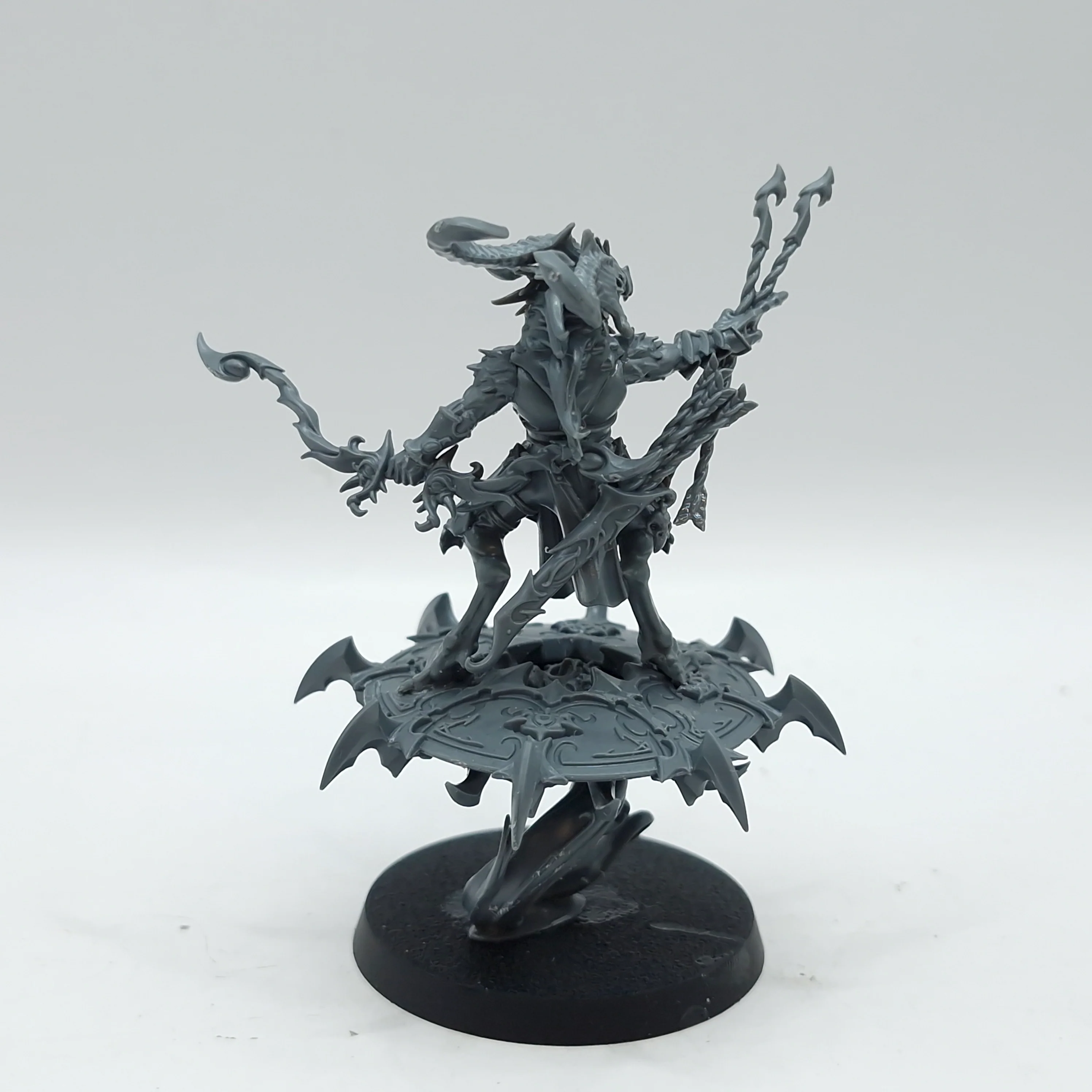 Warhammer 40k: Thousand Sons Tzaangor Enlightened (AN045) - Image 3