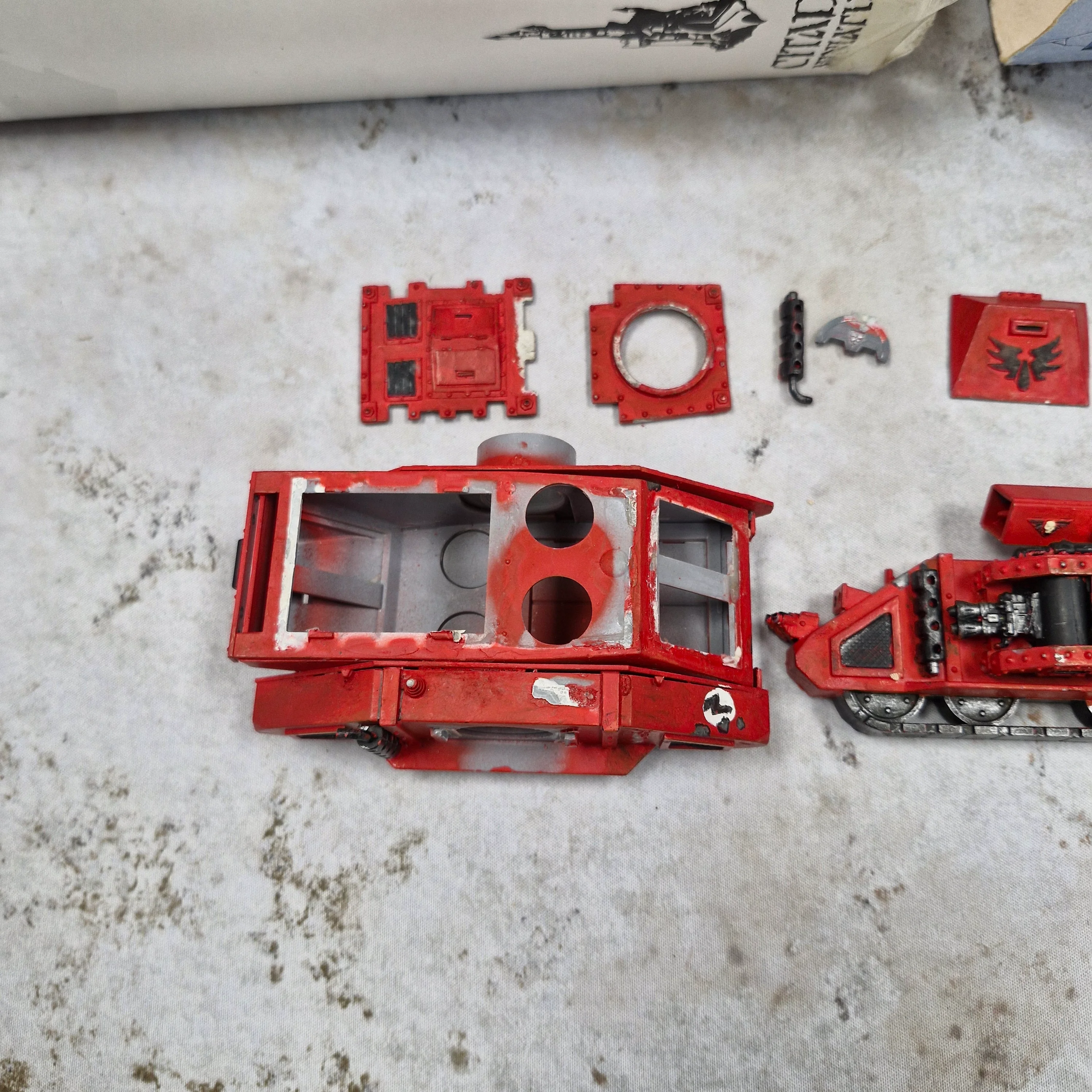 Warhammer 40k Blood Angels Baal Predator - Damaged in Box - 2nd Edition BB201 - Image 3