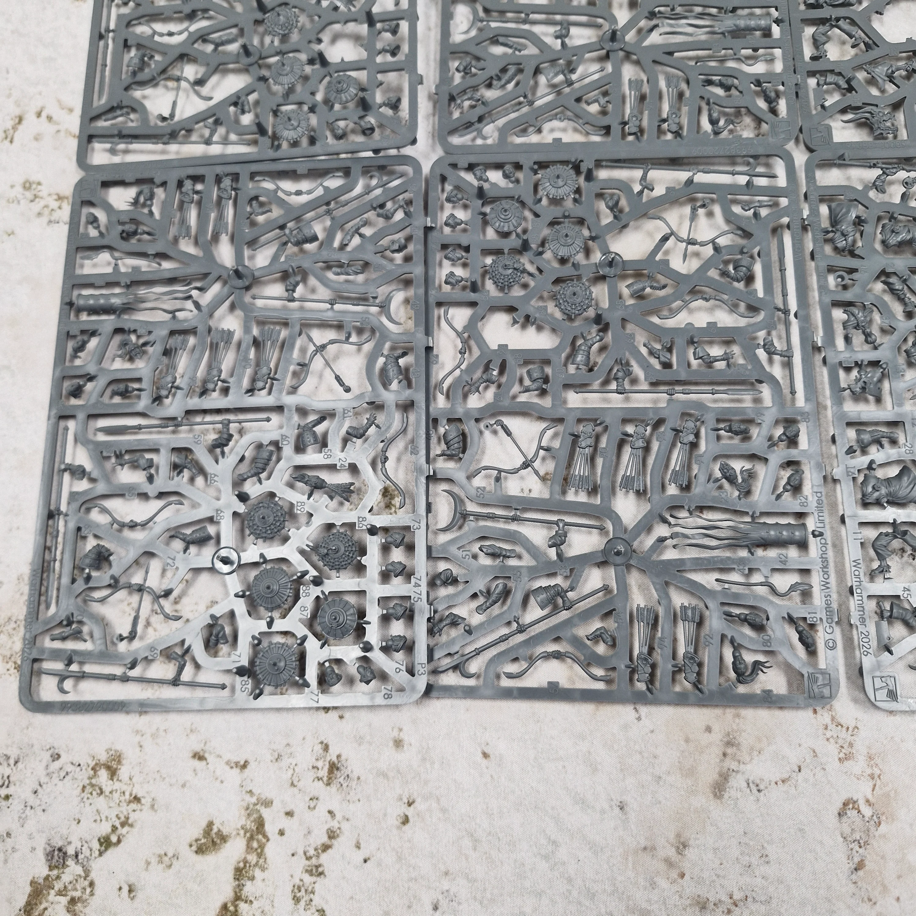 Warhammer 40k Chaos Knights Wardogs x7 Part Assembled BB200 - Image 9