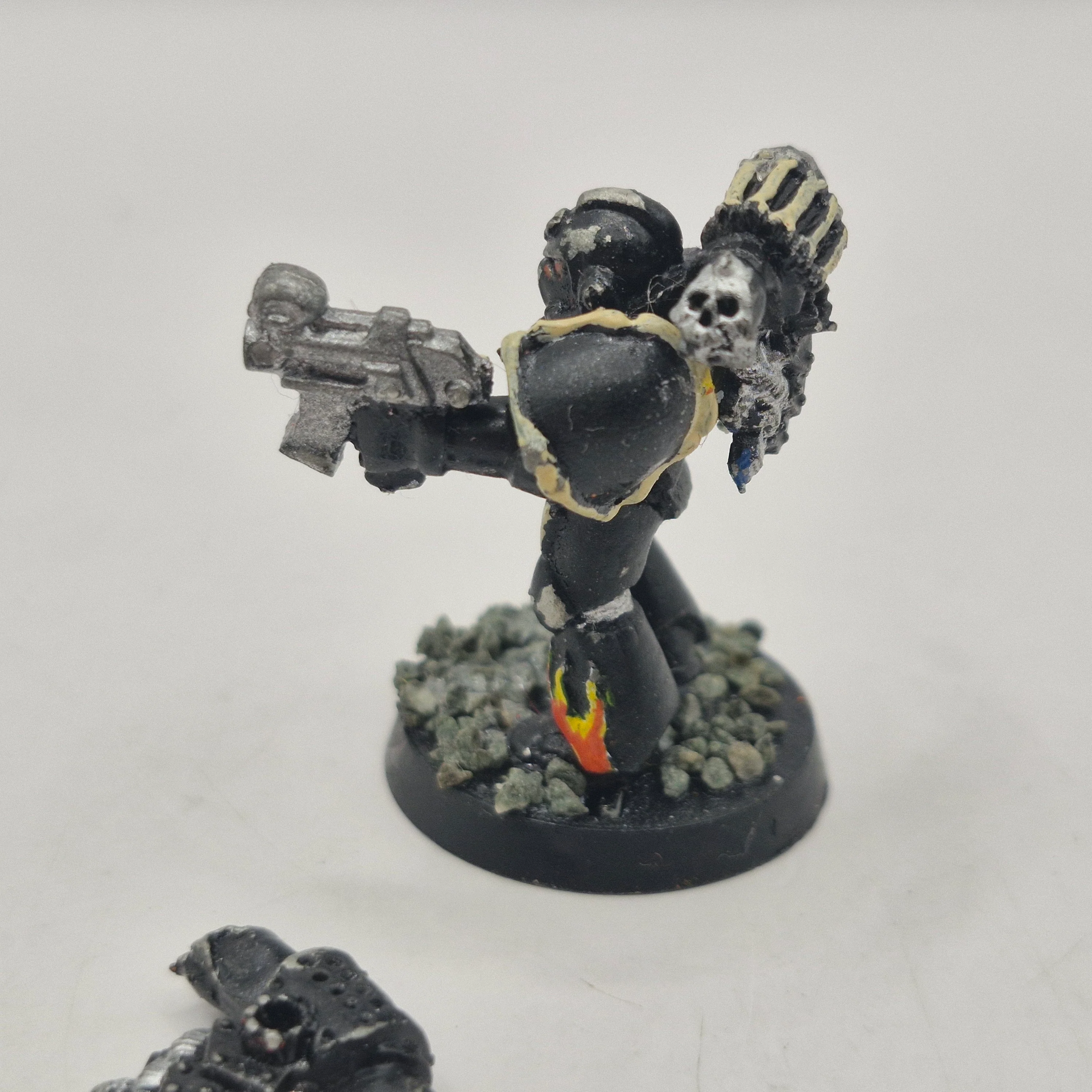 Warhammer 40k Legion of the Damned Space Marine AF096 - Image 3