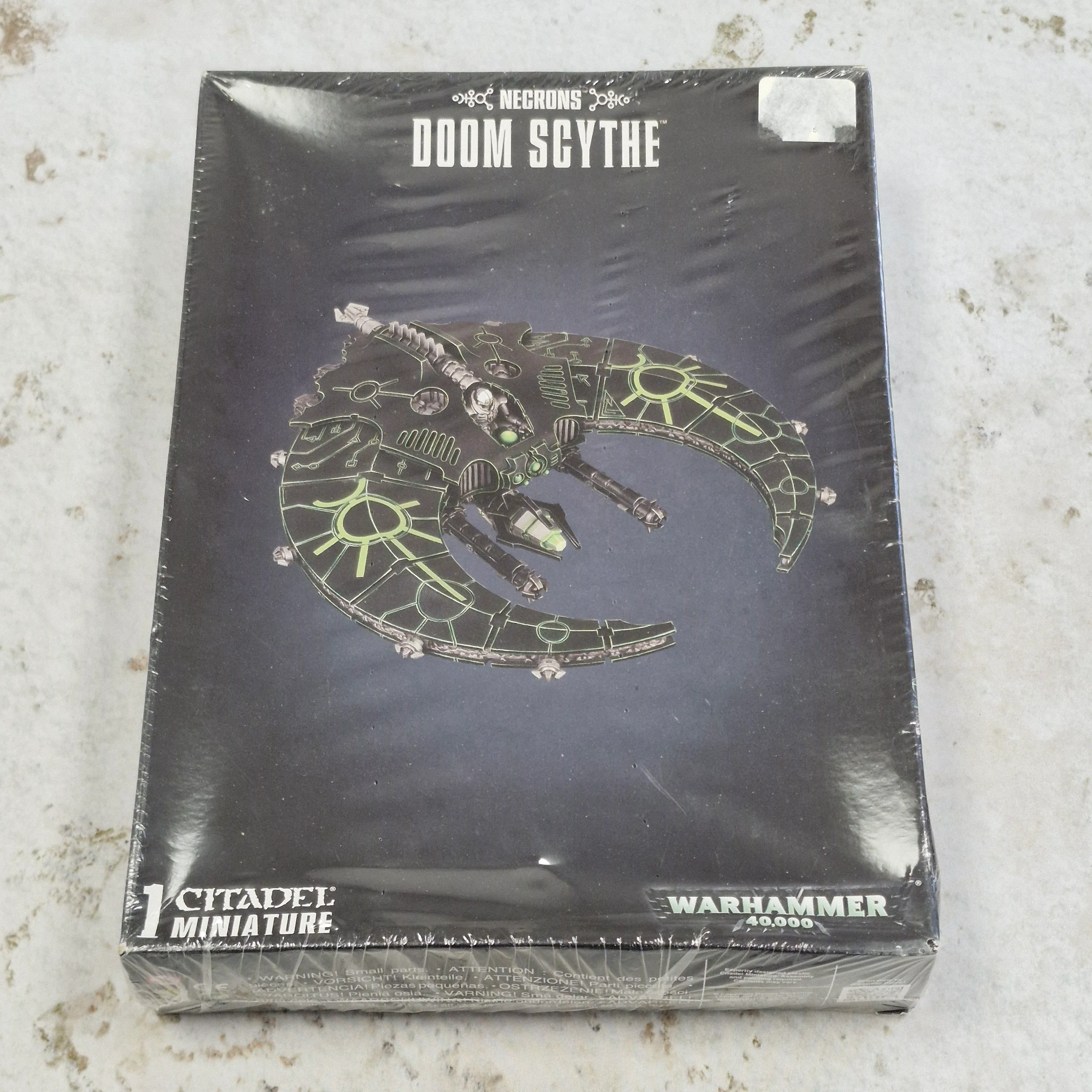 Warhammer 40k Necrons Doom Scythe - in Box AV326