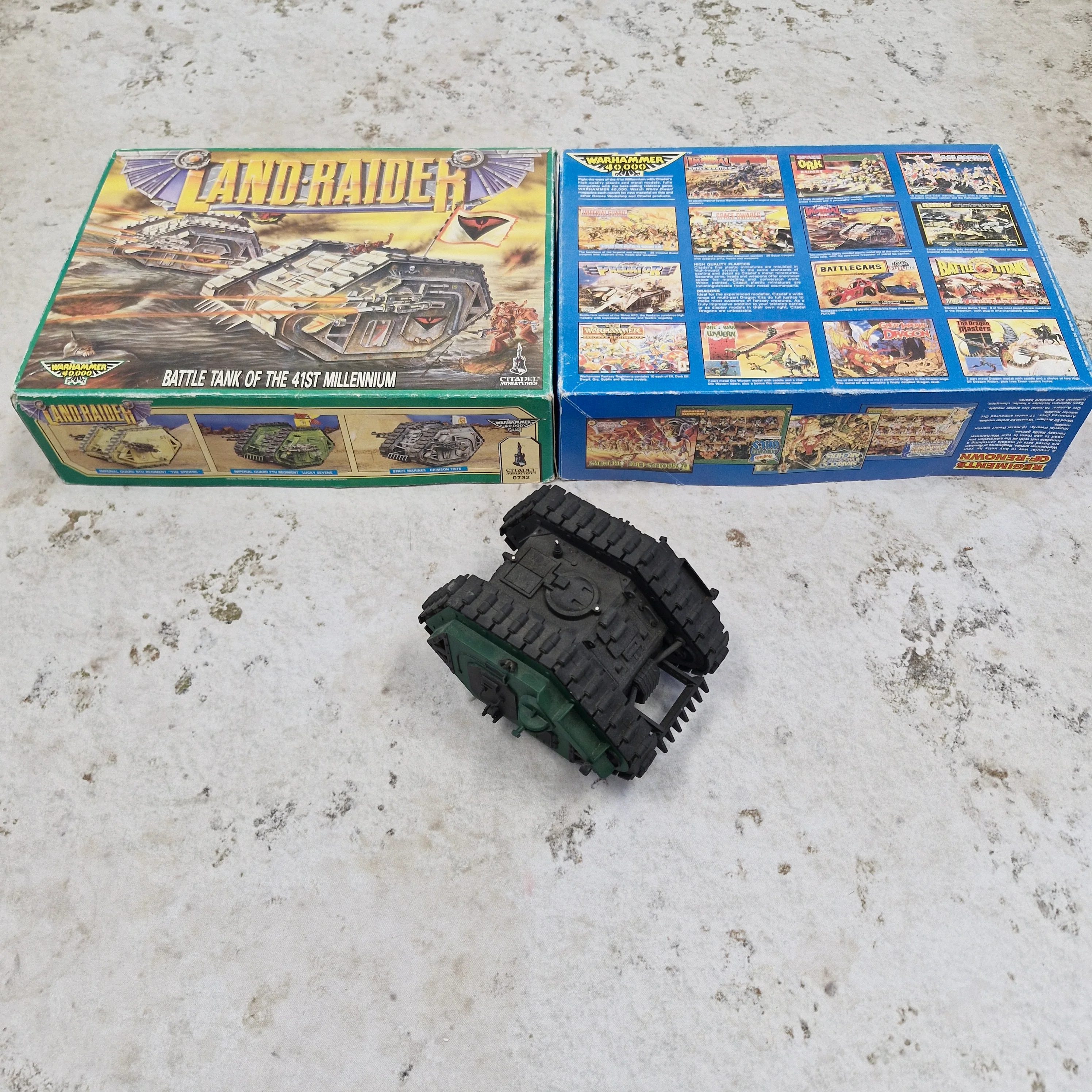 Warhammer 40k Rogue Trader Land Raider - with Box BB201