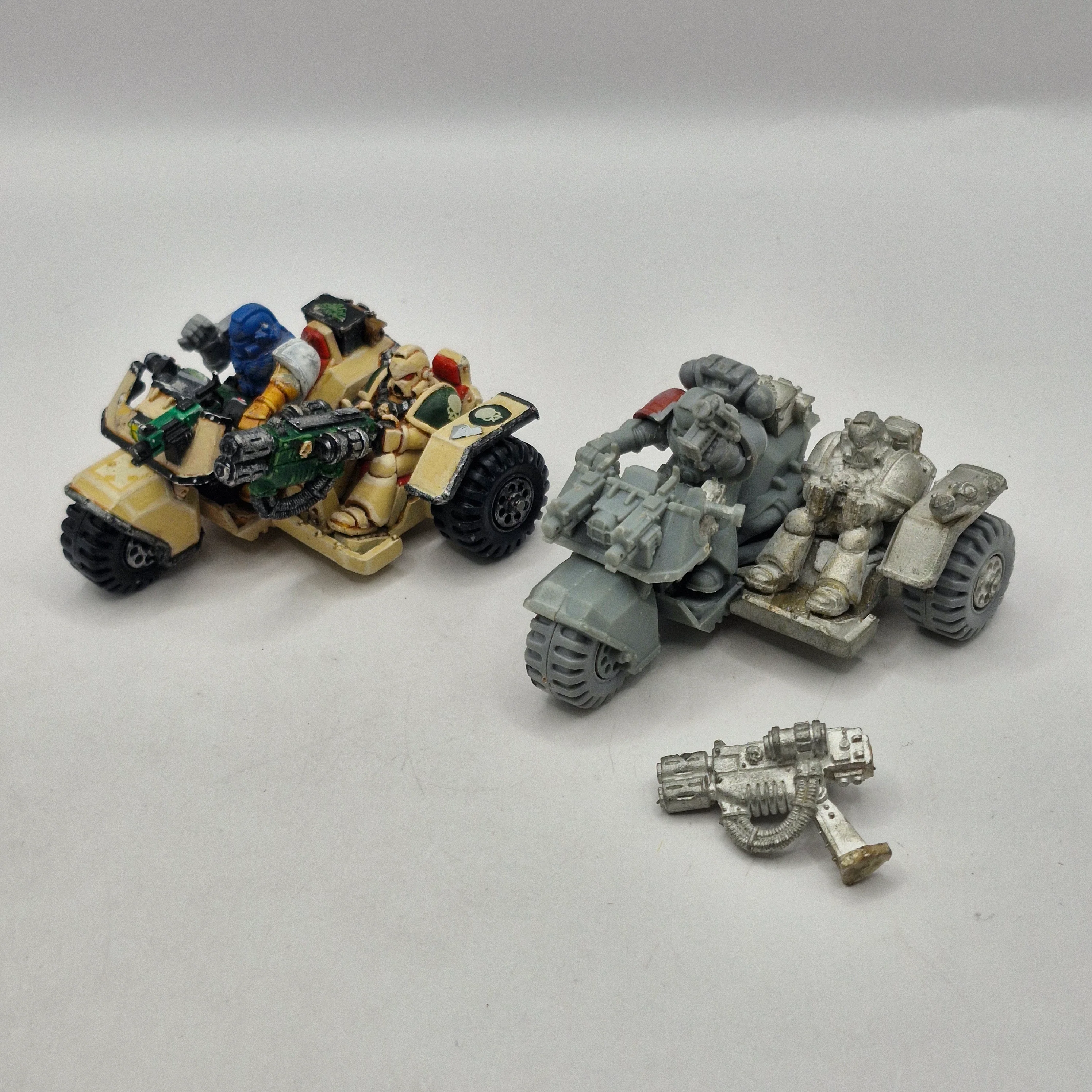 Warhammer 40k Space Marine Attack Bikes x2 BA081
