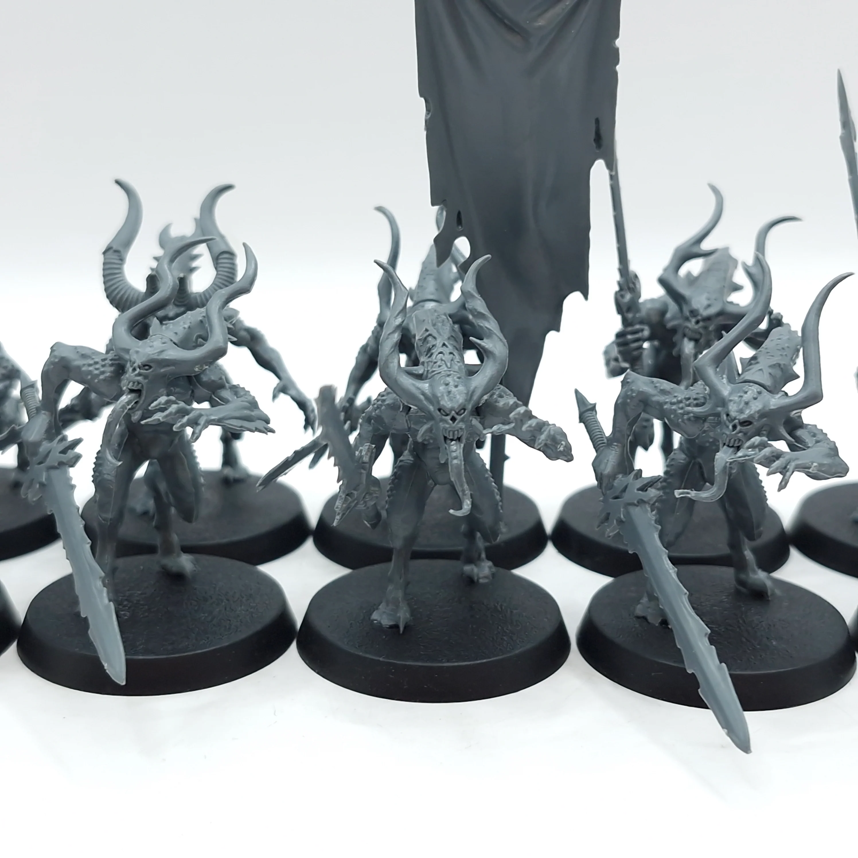 Warhammer Age of Sigmar: Blades of Khorne Bloodletters (BC011) - Image 3