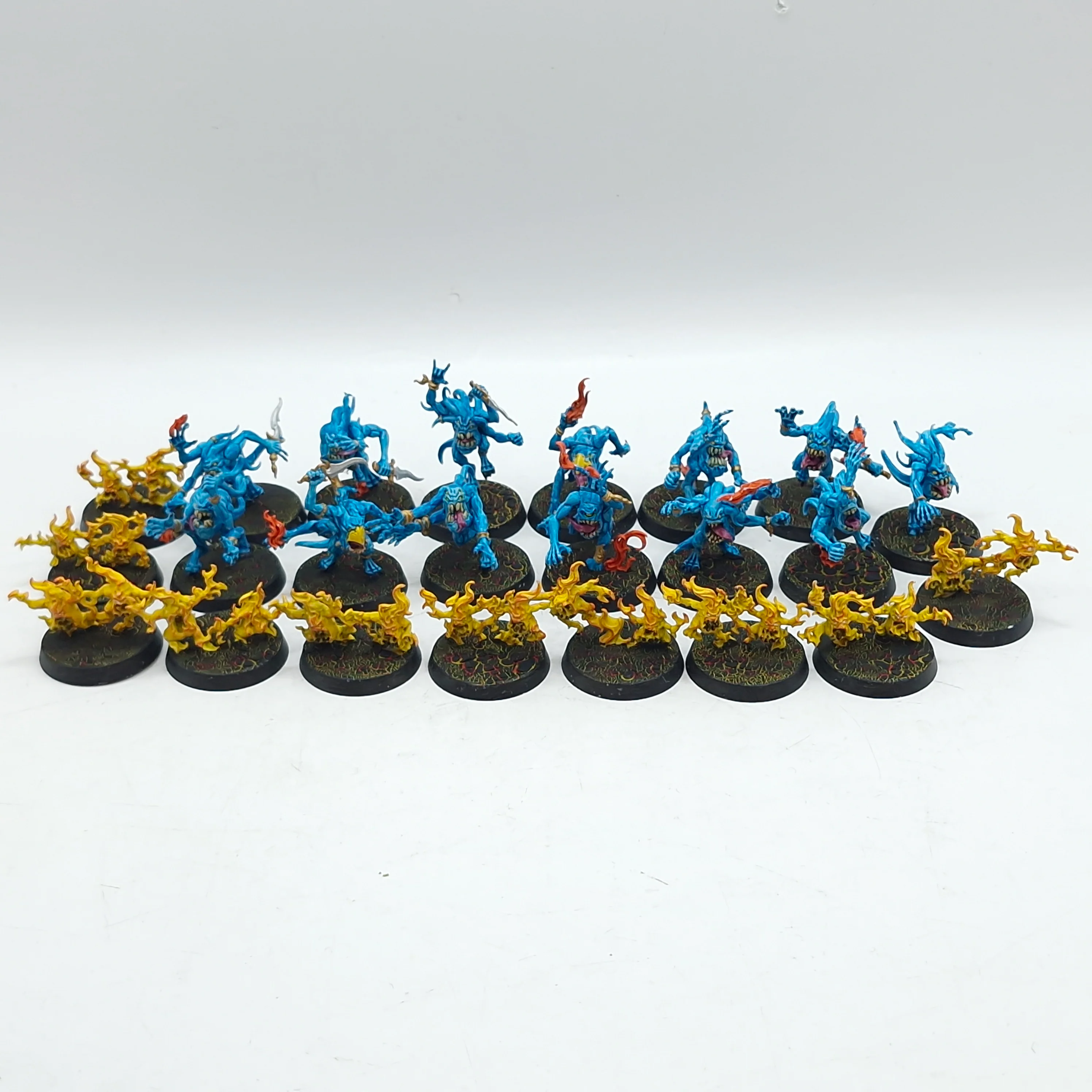 Warhammer Age of Sigmar: Disciples of Tzeentch Blue Horrors - Painted (AQ046)