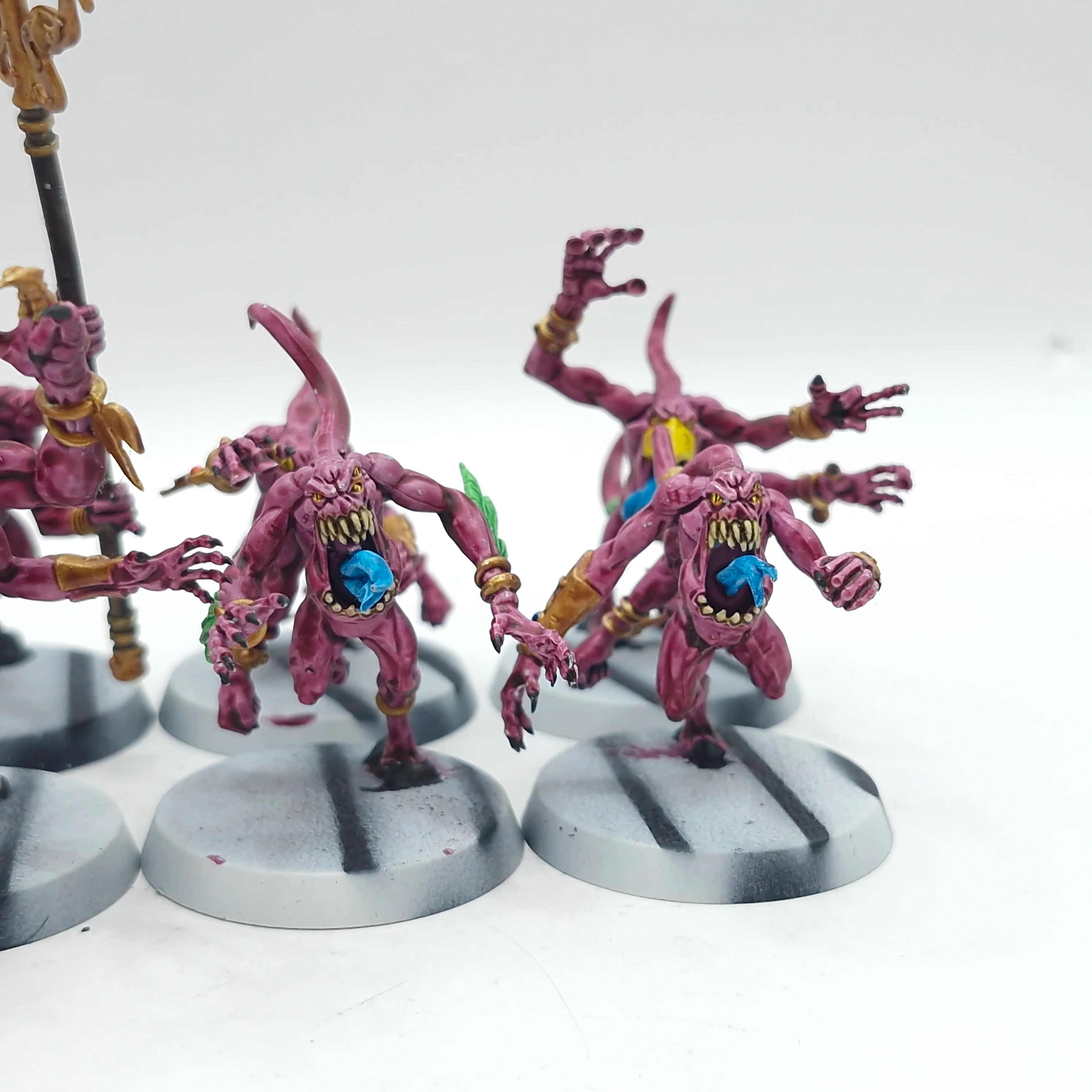 Warhammer Age of Sigmar: Disciples of Tzeentch Pink Horrors - Painted (BJ196) - Image 4