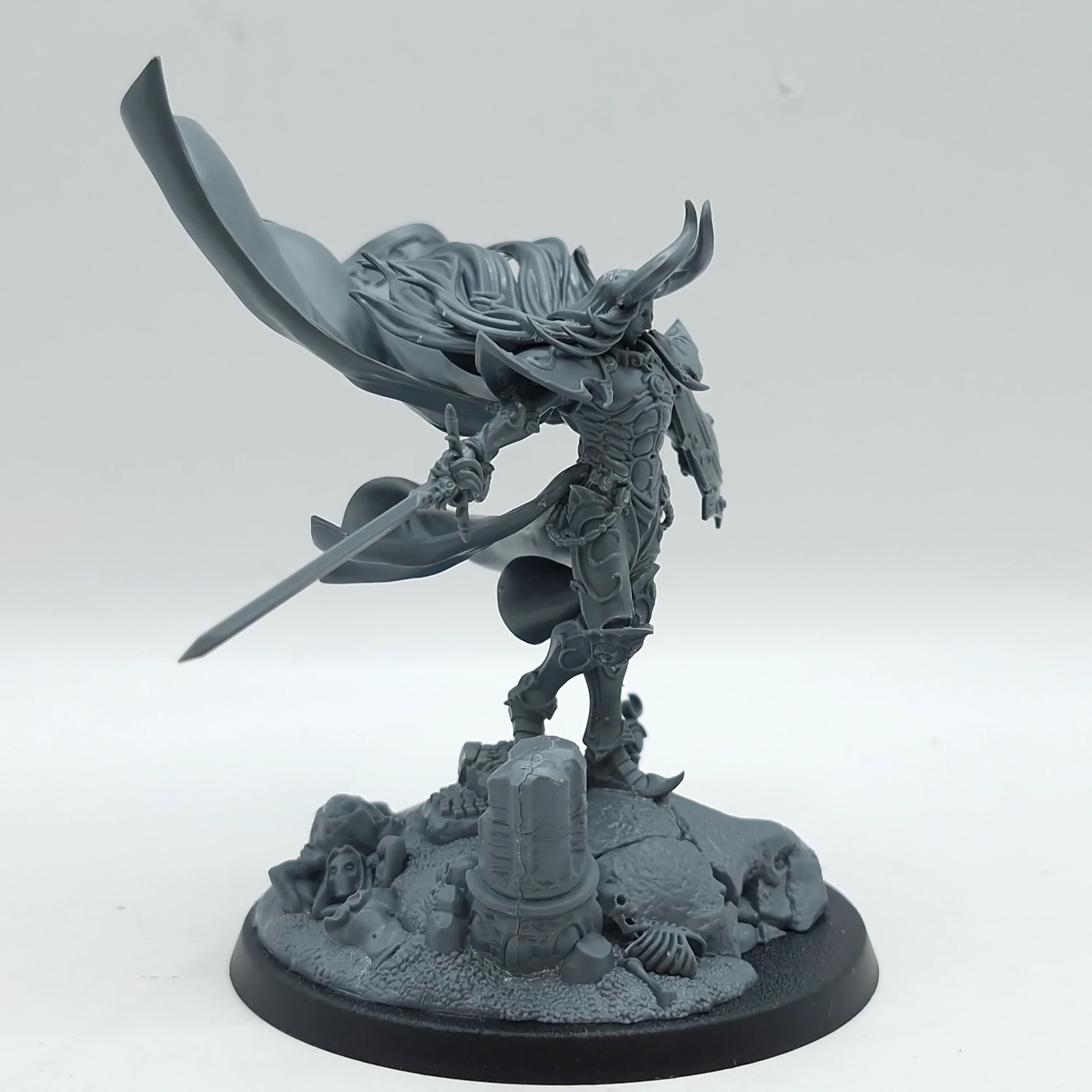 Warhammer Age of Sigmar: Hedonites of Slaanesh Sigvald, Prince of Slaanesh (AJ217) - Image 5